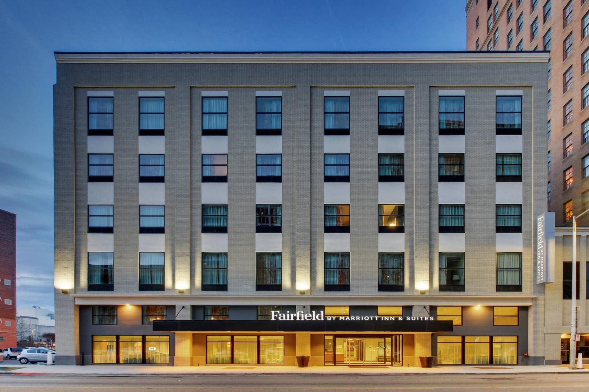 Fairfield Inn & Suites by Marriott Birmingham Downtown interior in Birmingham, AL — gallery photo 2
