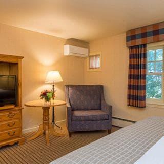 Wolfeboro Inn gallery photo in Wolfeboro — image 9