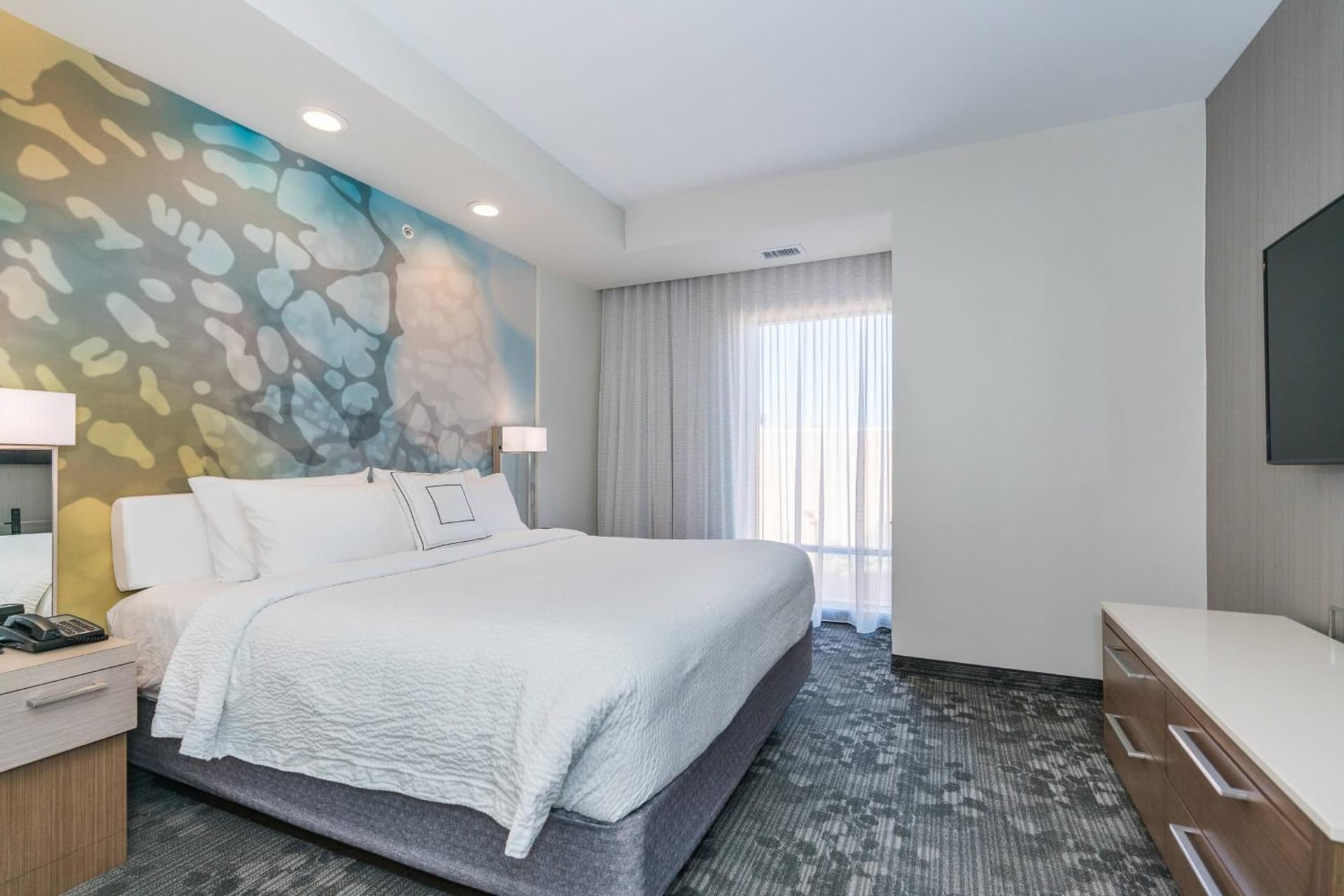 Courtyard by Marriott West Springfield property views in West Springfield — gallery photo 3