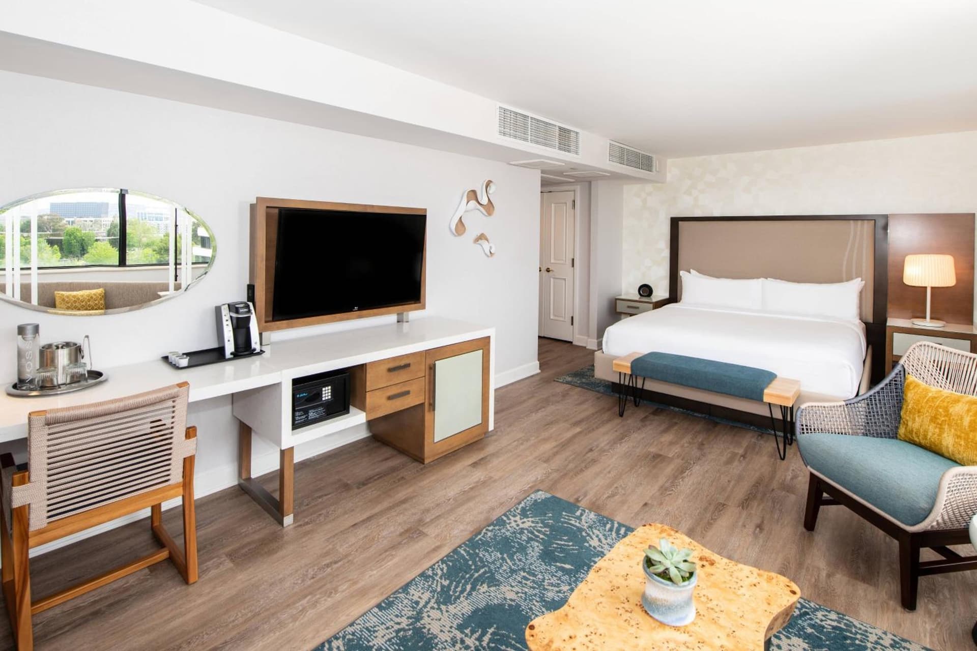 Renaissance Newport Beach Hotel gallery photo in Newport Beach, CA — image 108