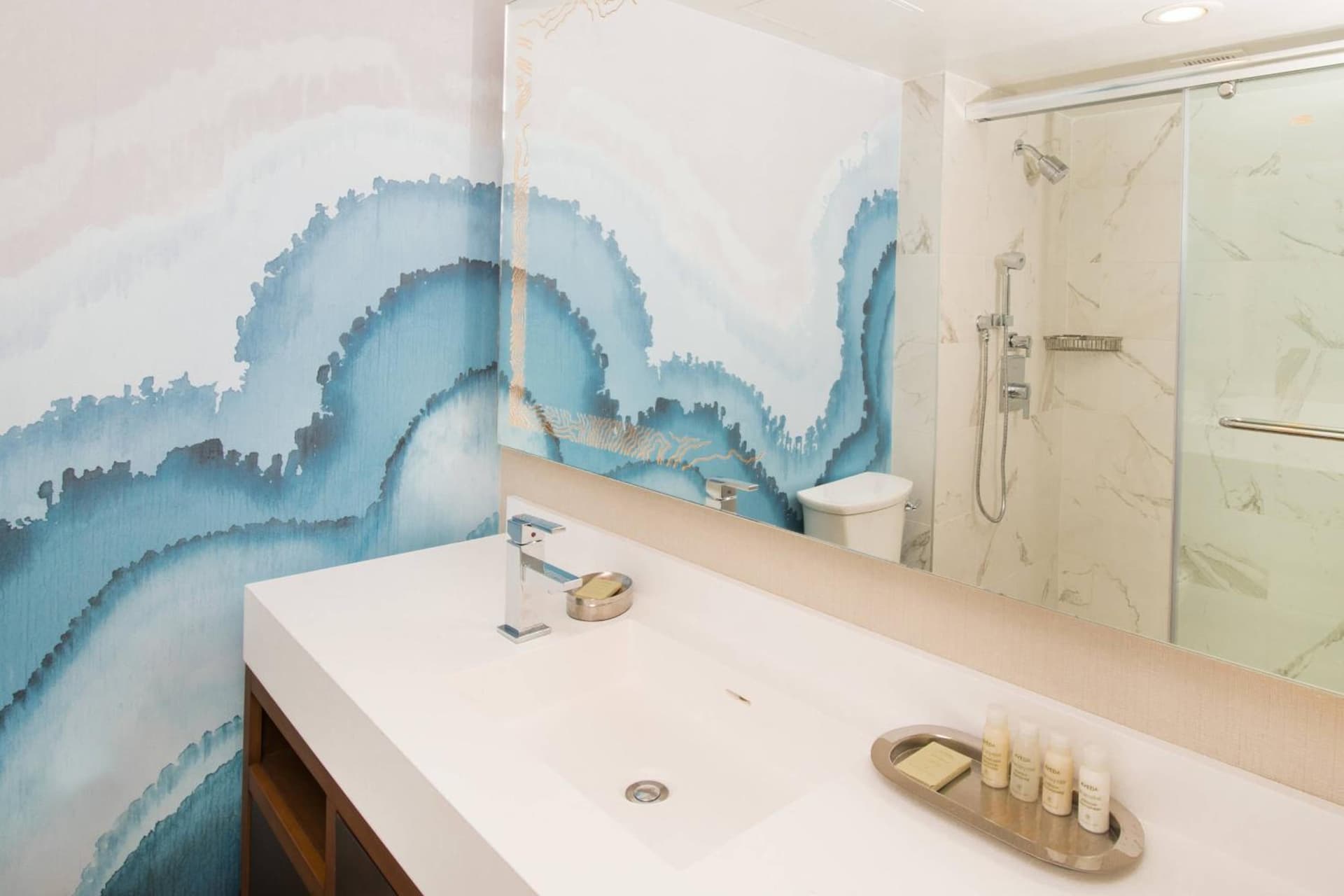 Renaissance Newport Beach Hotel gallery photo in Newport Beach, CA — image 38