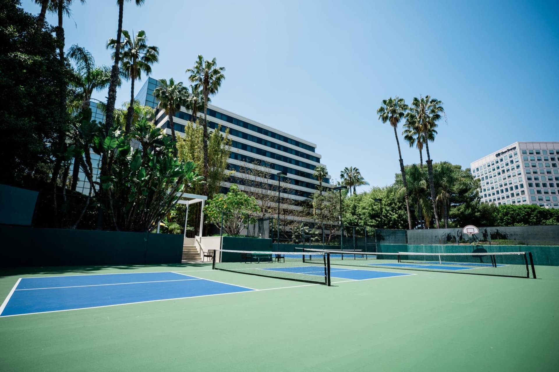 Renaissance Newport Beach Hotel gallery photo in Newport Beach, CA — image 10