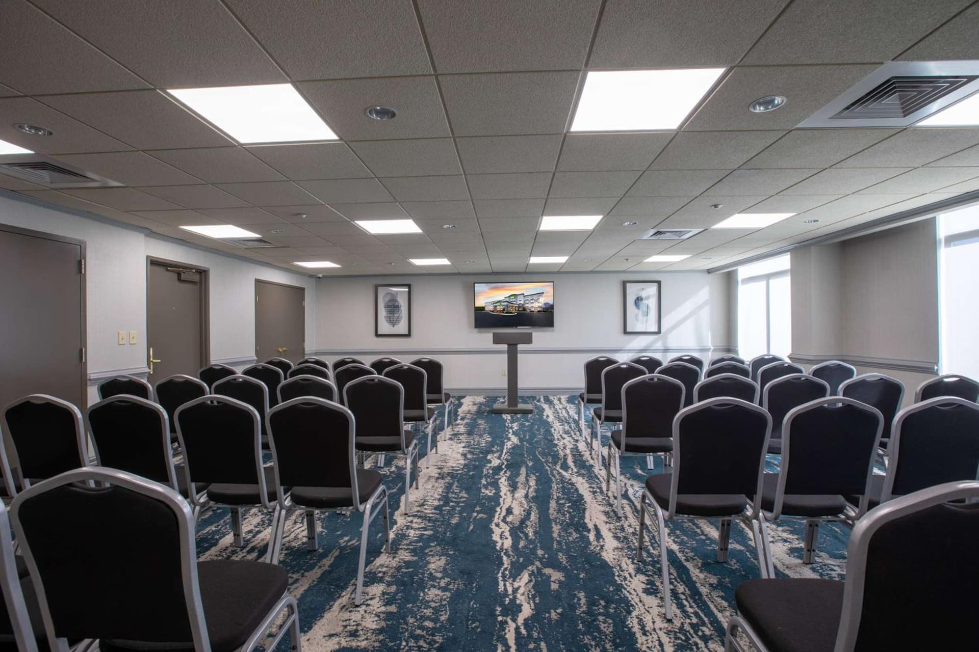 Wingate by Wyndham Charlotte Concord Mills/Speedway gallery photo in Concord, NC — image 95