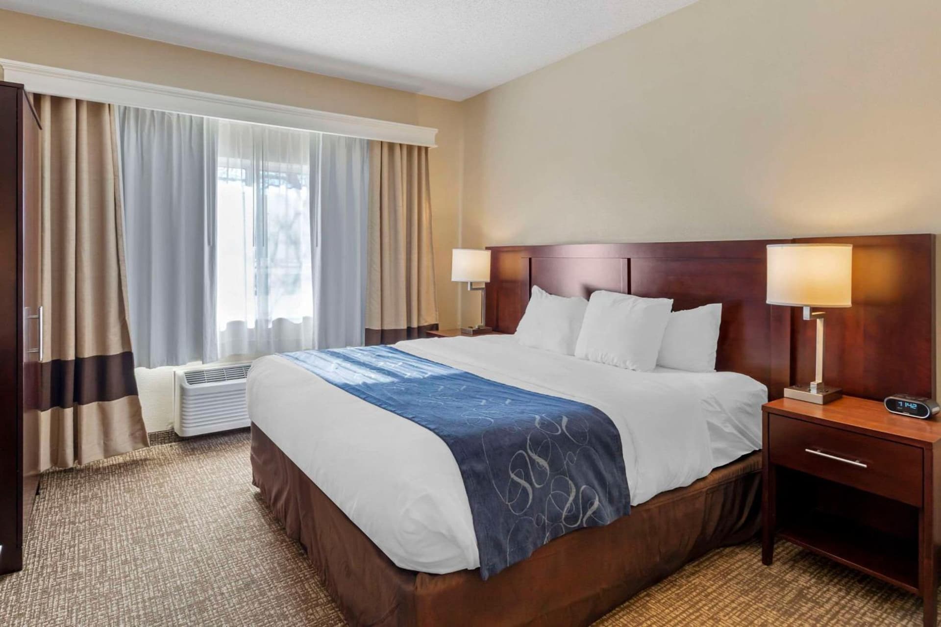 Comfort Suites Normal University area gallery photo in Bloomington, IL — image 20