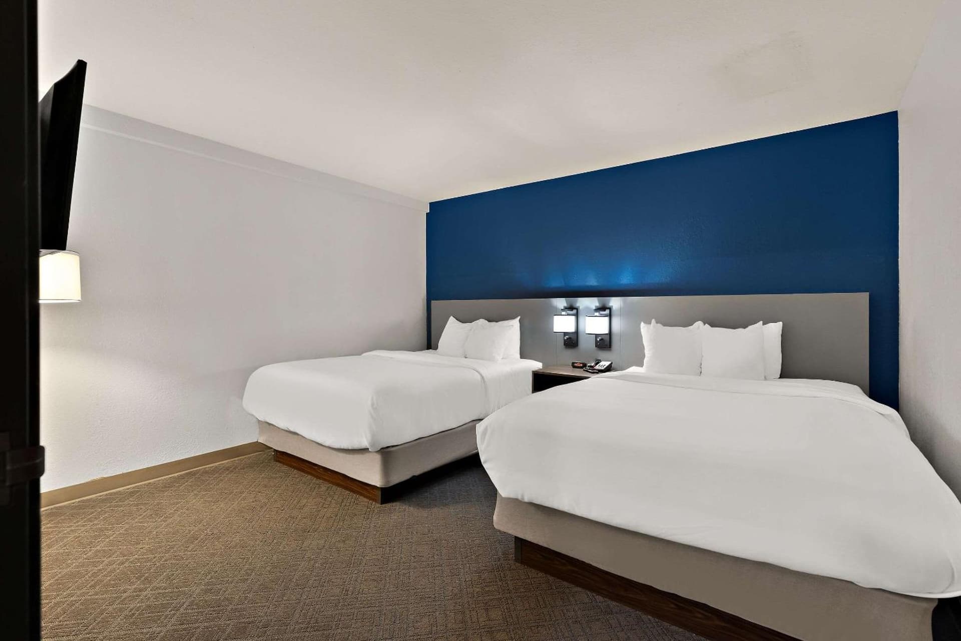 Comfort Inn & Suites Fremont property views in Fremont, OH — gallery photo 3