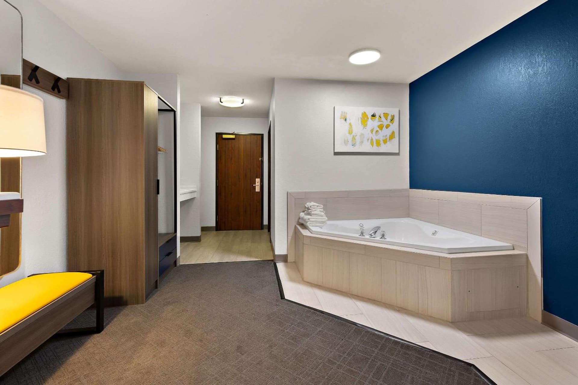 Comfort Inn & Suites Fremont gallery photo in Fremont, OH — image 30
