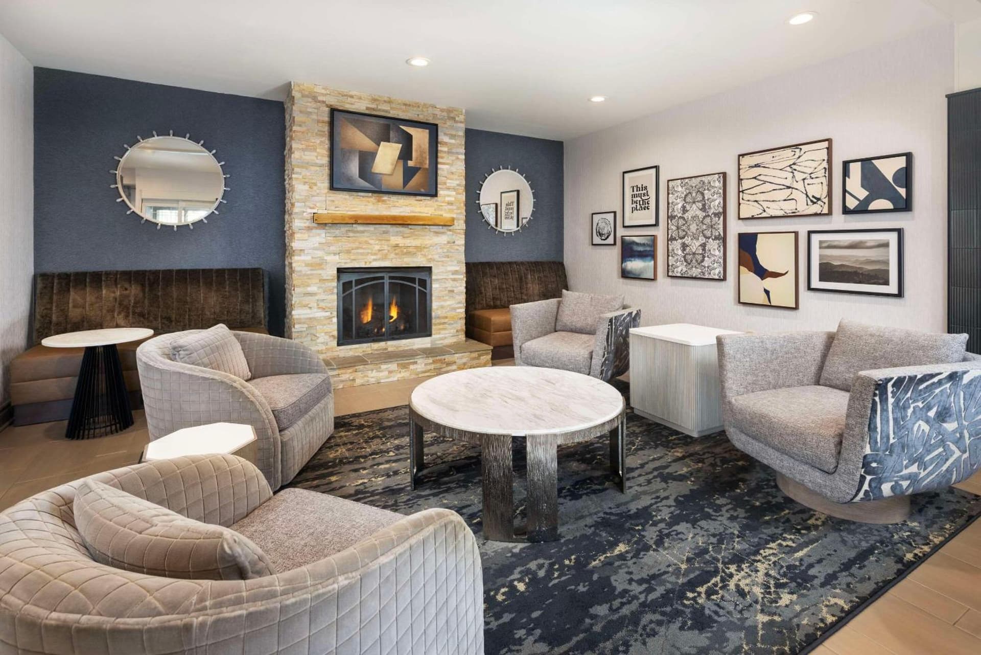 La Quinta Inn & Suites by Wyndham Downtown Asheville property views in Asheville, NC — gallery photo 3