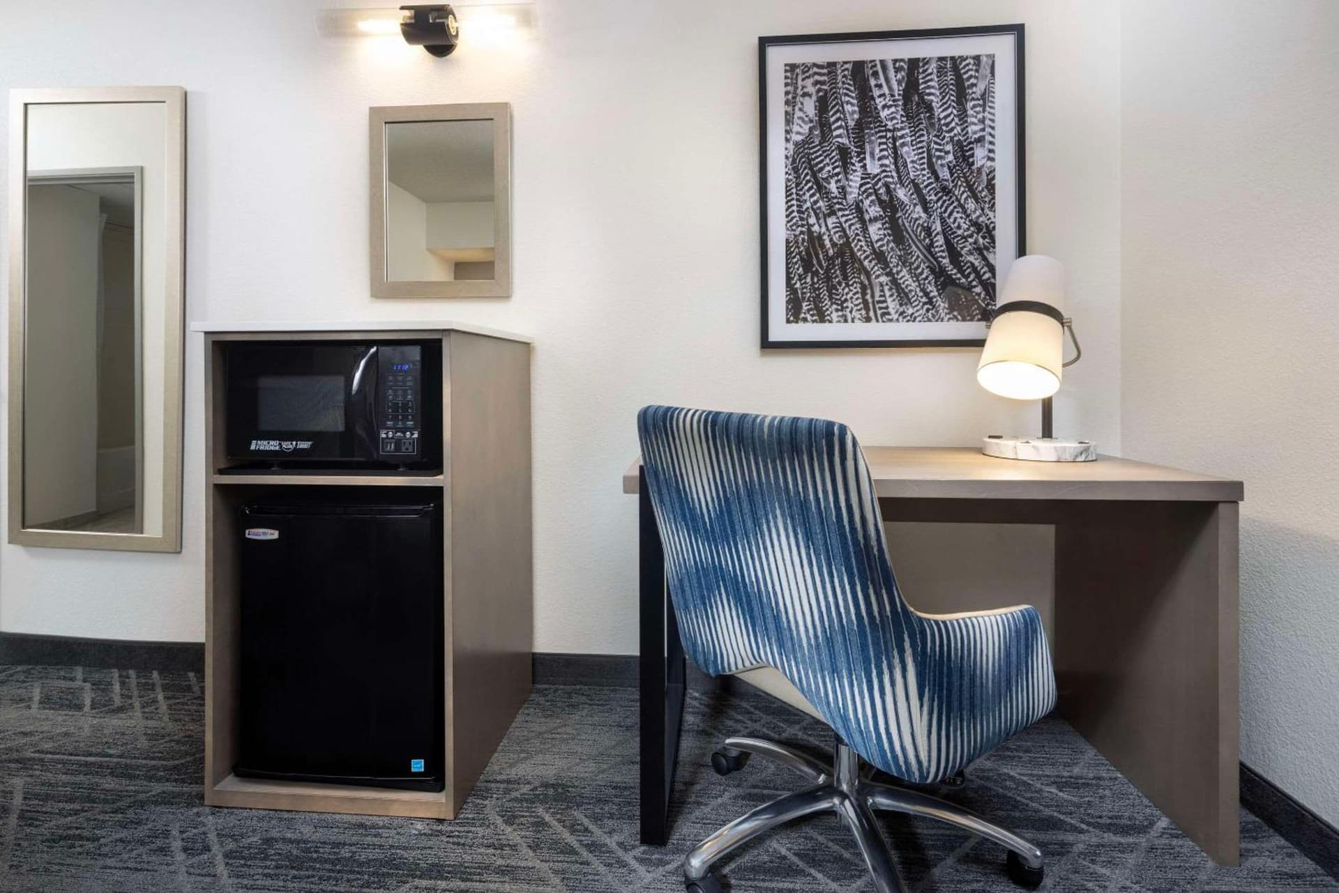 La Quinta Inn & Suites by Wyndham Downtown Asheville gallery photo in Asheville, NC — image 75