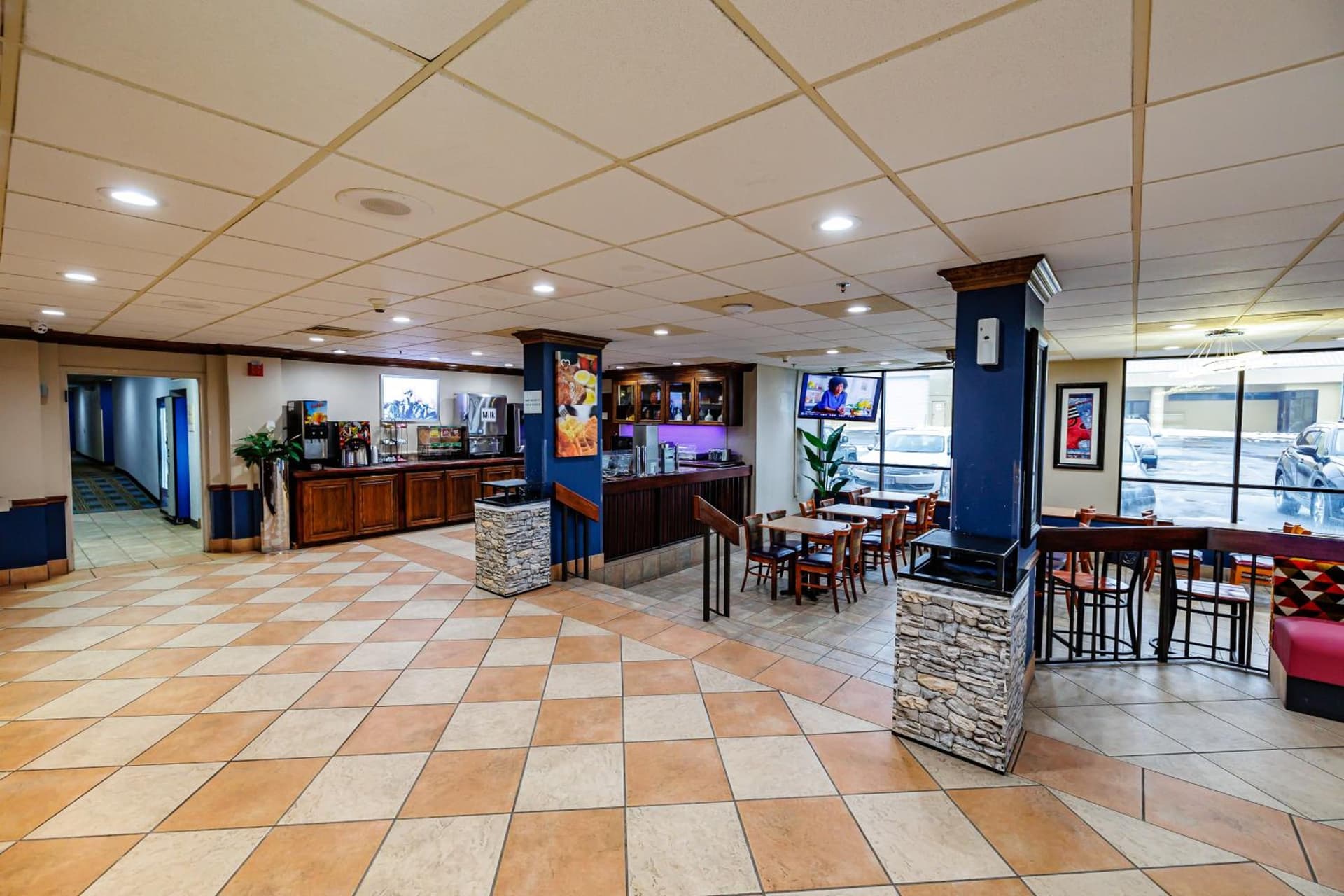 New Victorian Inn & Suites Omaha gallery photo in Omaha, NE — image 24