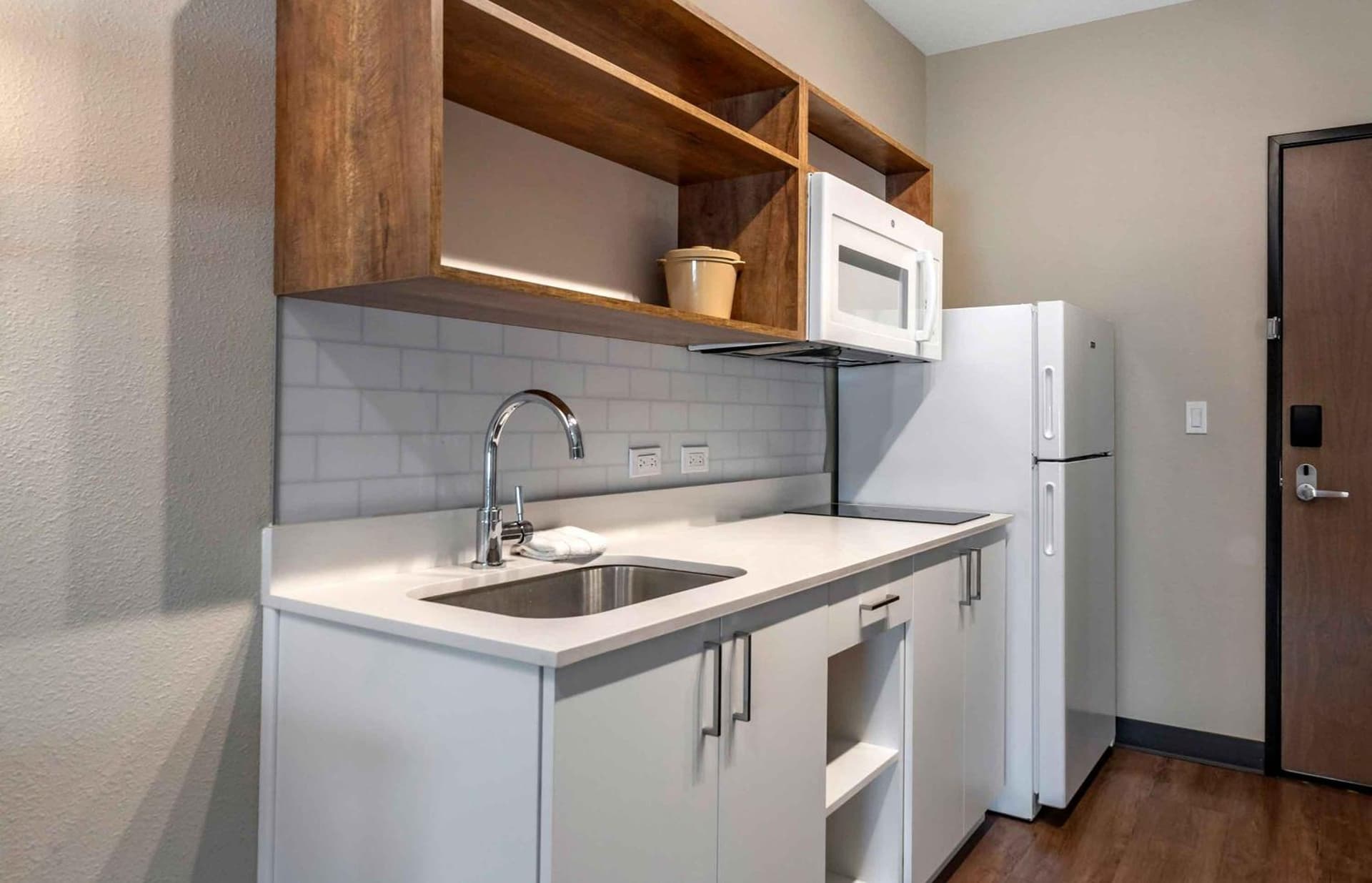 Extended Stay America Premier Suites - Pueblo gallery photo in Pueblo, CO — image 27