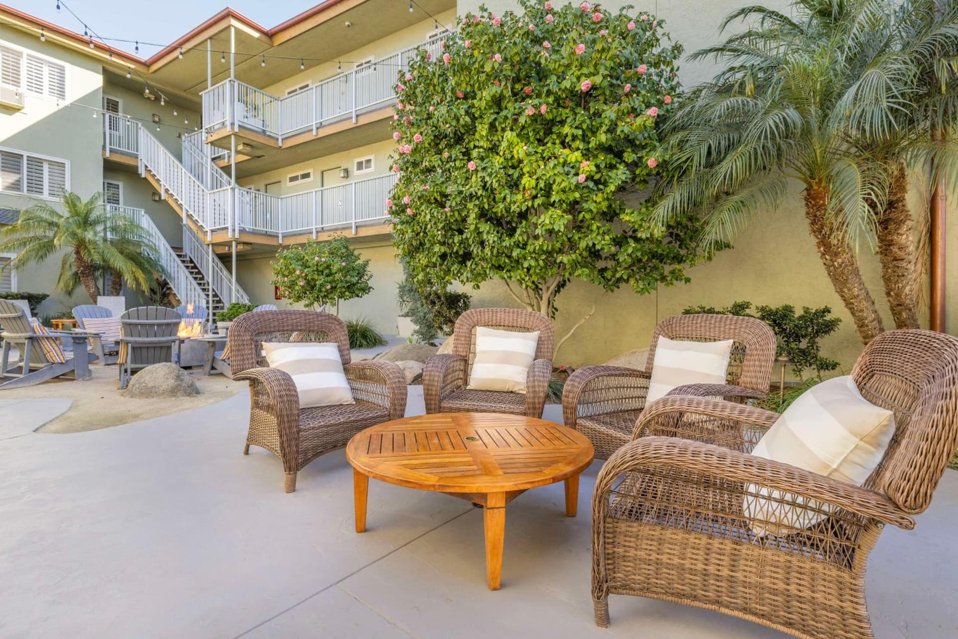 Best Western Plus Beach View Lodge Carlsbad gallery photo in Carlsbad, CA — image 39
