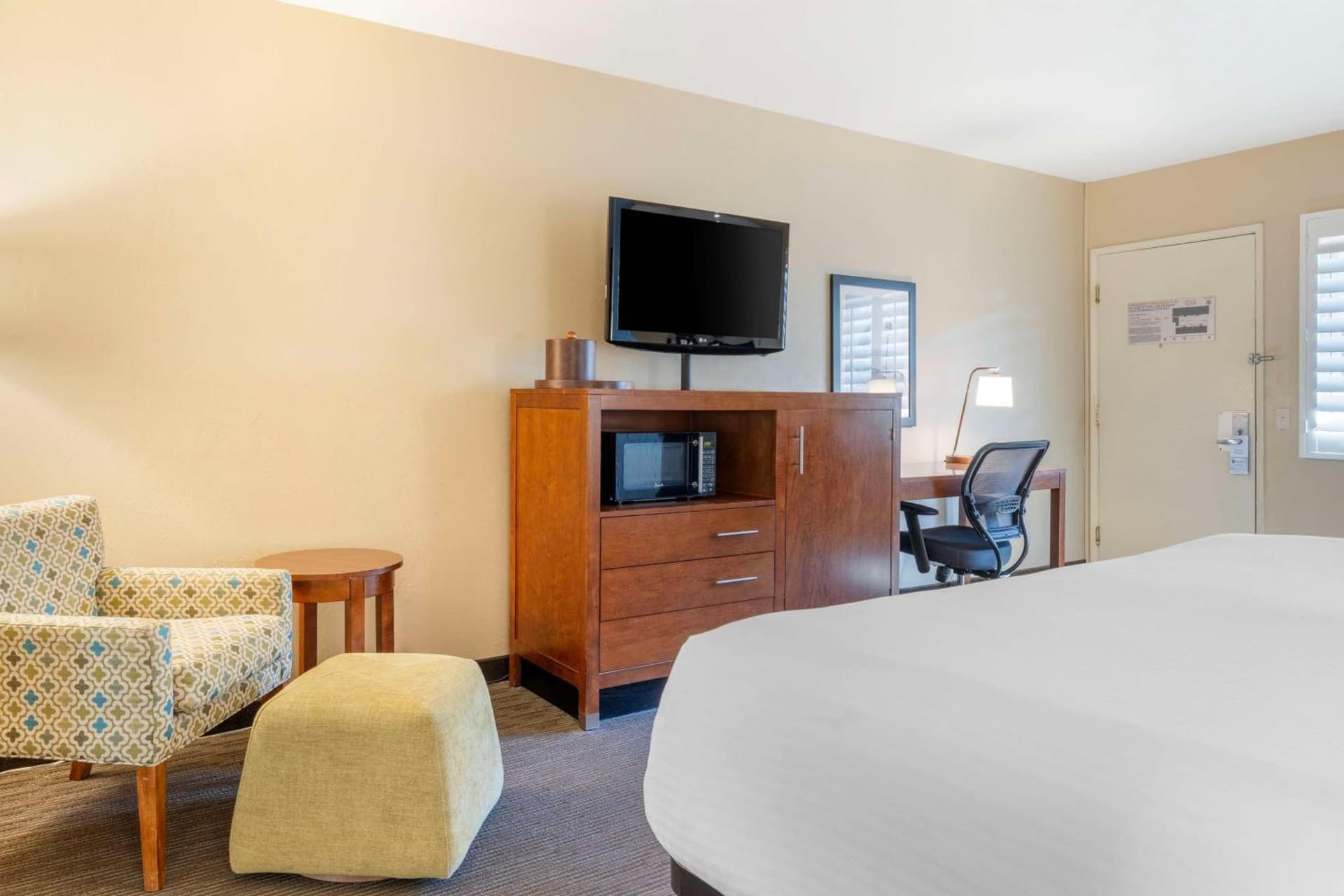 Best Western Plus Beach View Lodge Carlsbad gallery photo in Carlsbad, CA — image 42