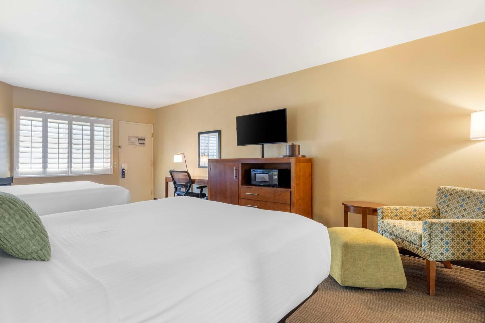 Best Western Plus Beach View Lodge Carlsbad gallery photo in Carlsbad, CA — image 18
