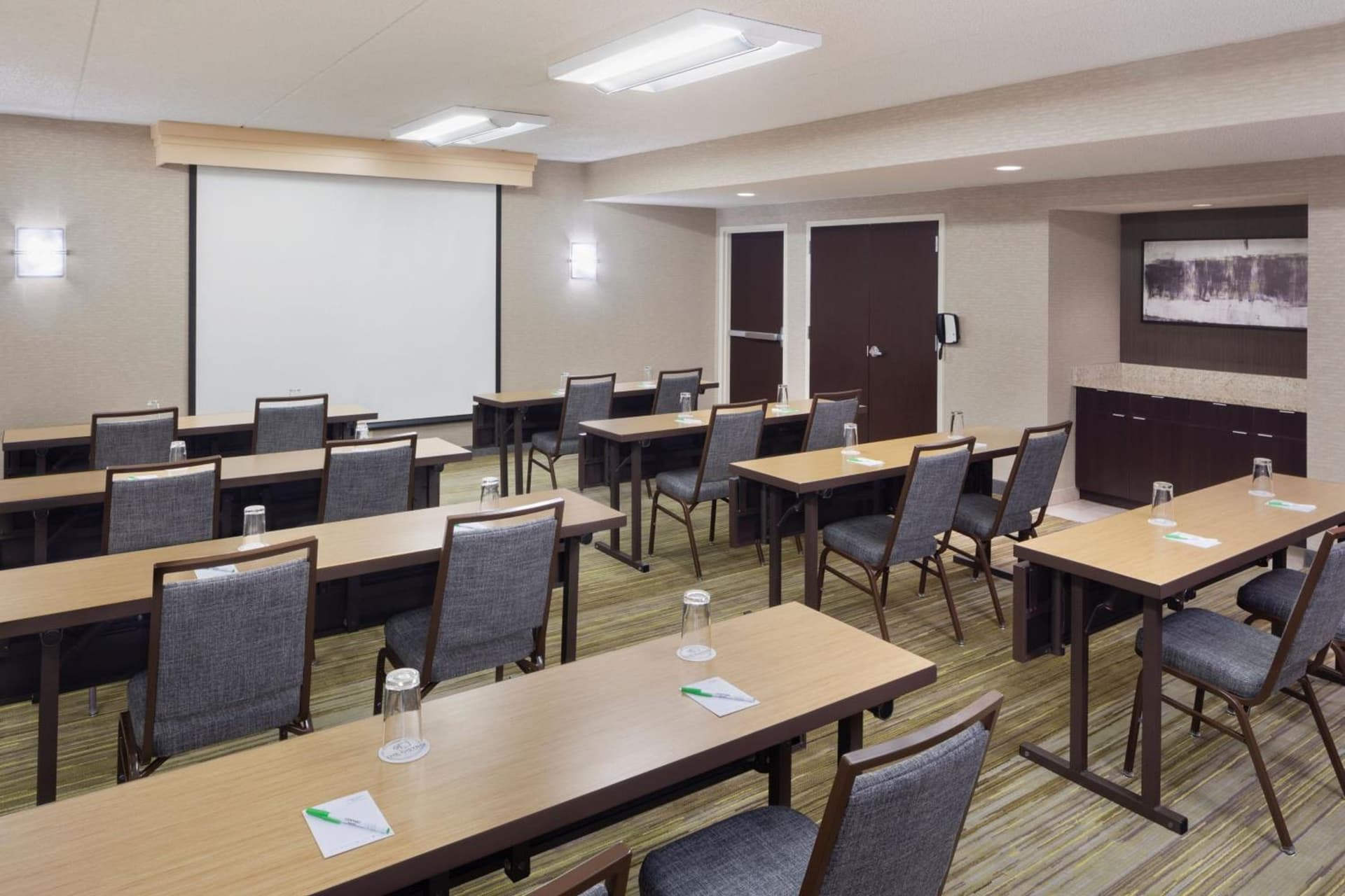 Courtyard by Marriott Tarrytown Westchester County gallery photo in Tarrytown, NY — image 13