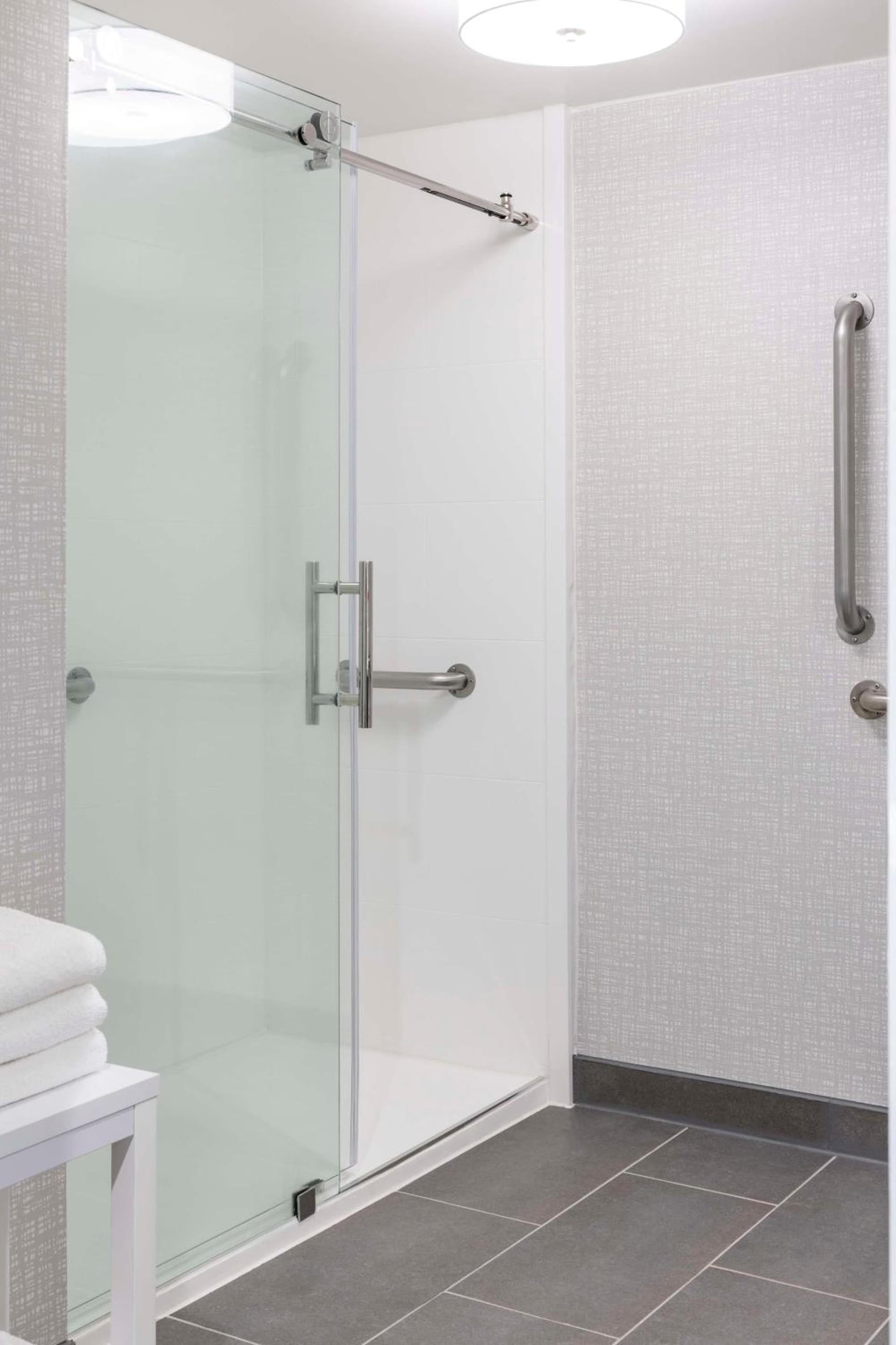 Hampton Inn Athens property views in Athens, GA — gallery photo 3