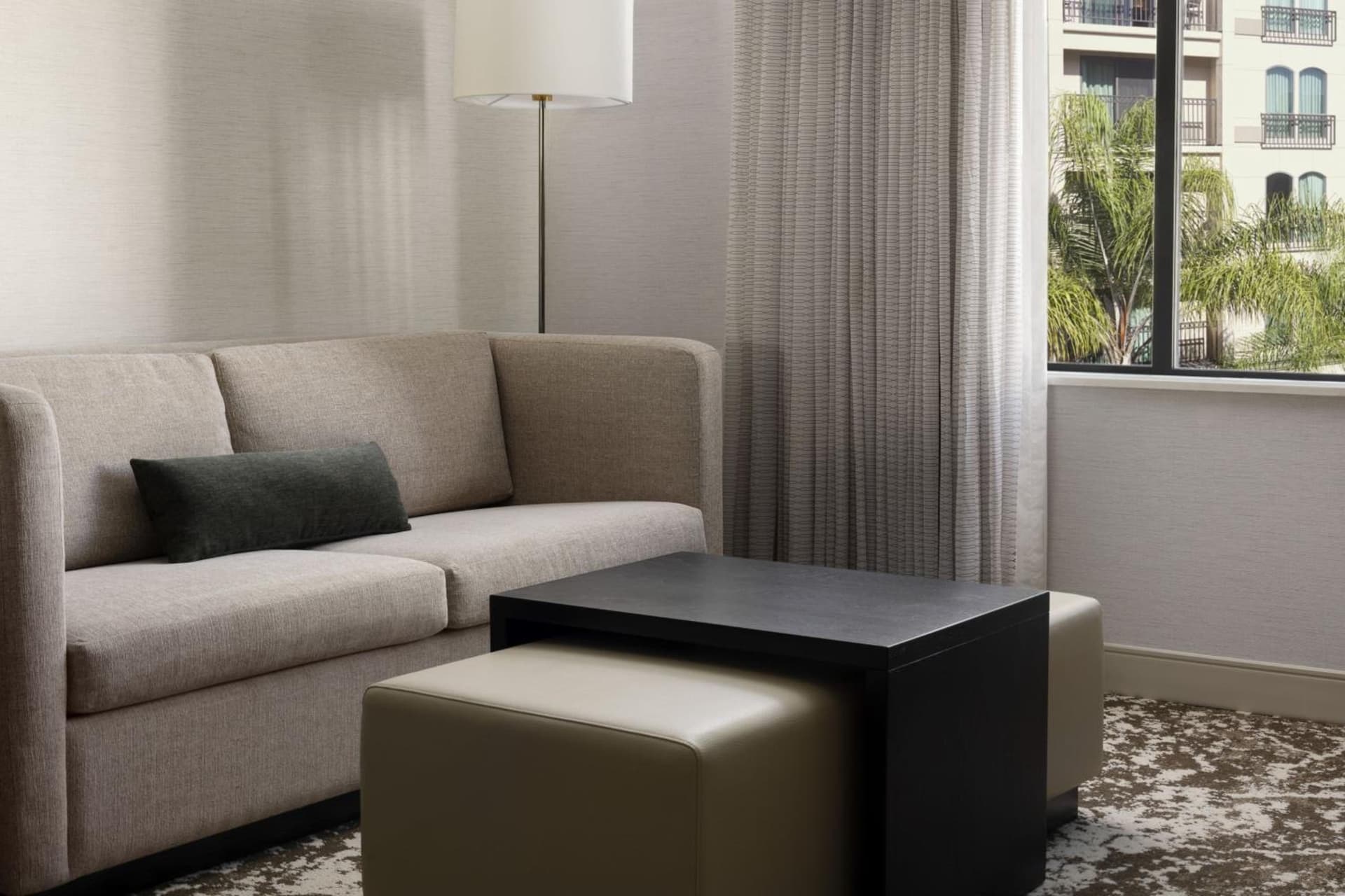 Courtyard by Marriott Los Angeles Pasadena Old Town gallery photo in Pasadena, CA — image 23