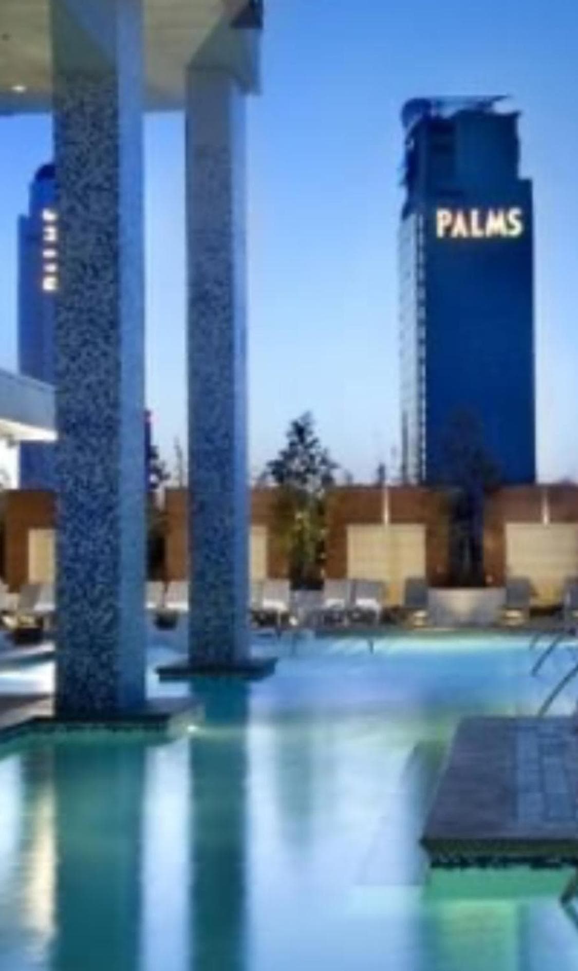 Palms Place Studio with Balcony & Strip View interior in Las Vegas, NV — gallery photo 2