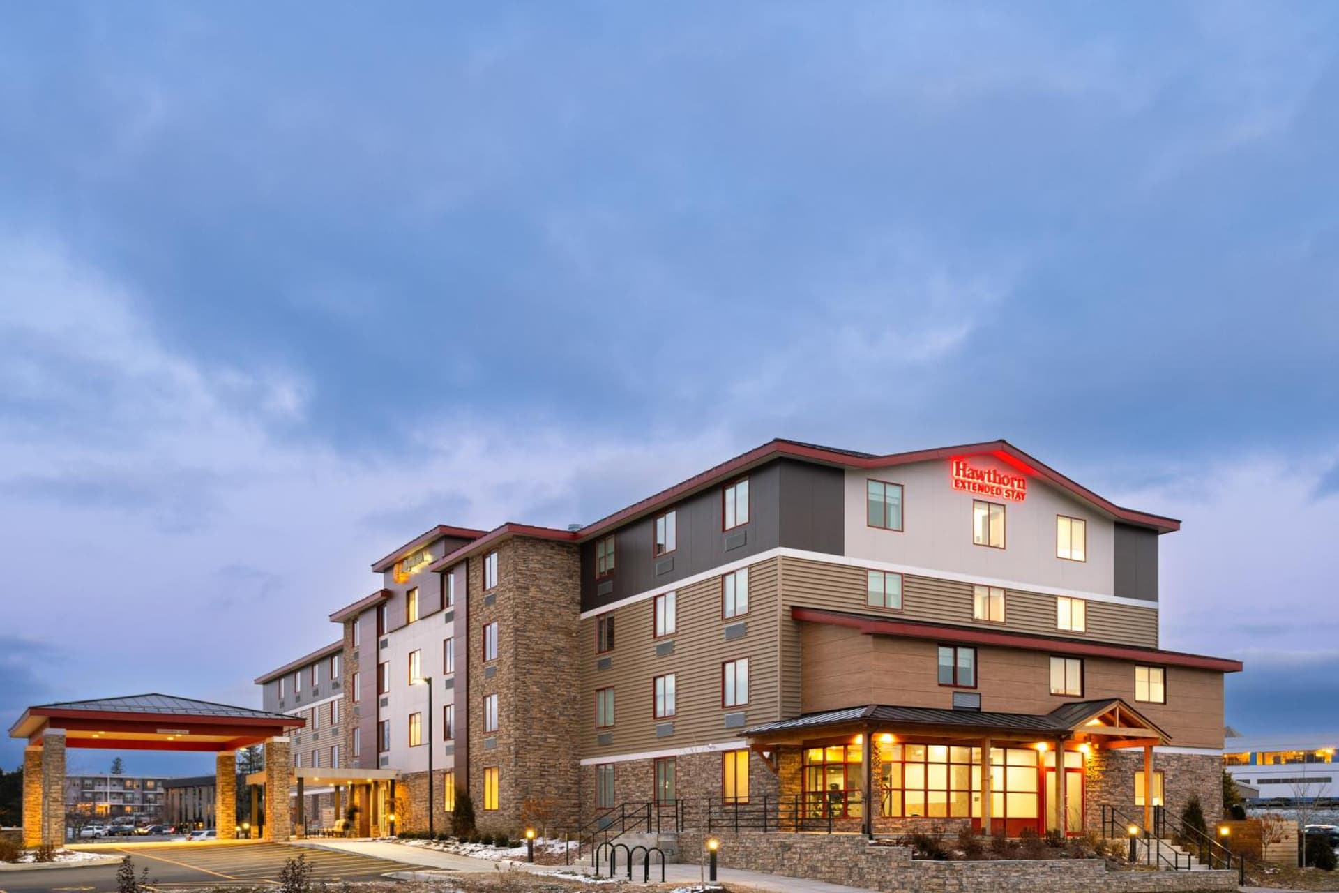 La Quinta Inn & Suites by Wyndham Williston Burlington featured exterior or lobby in Williston, VT — similar hotel