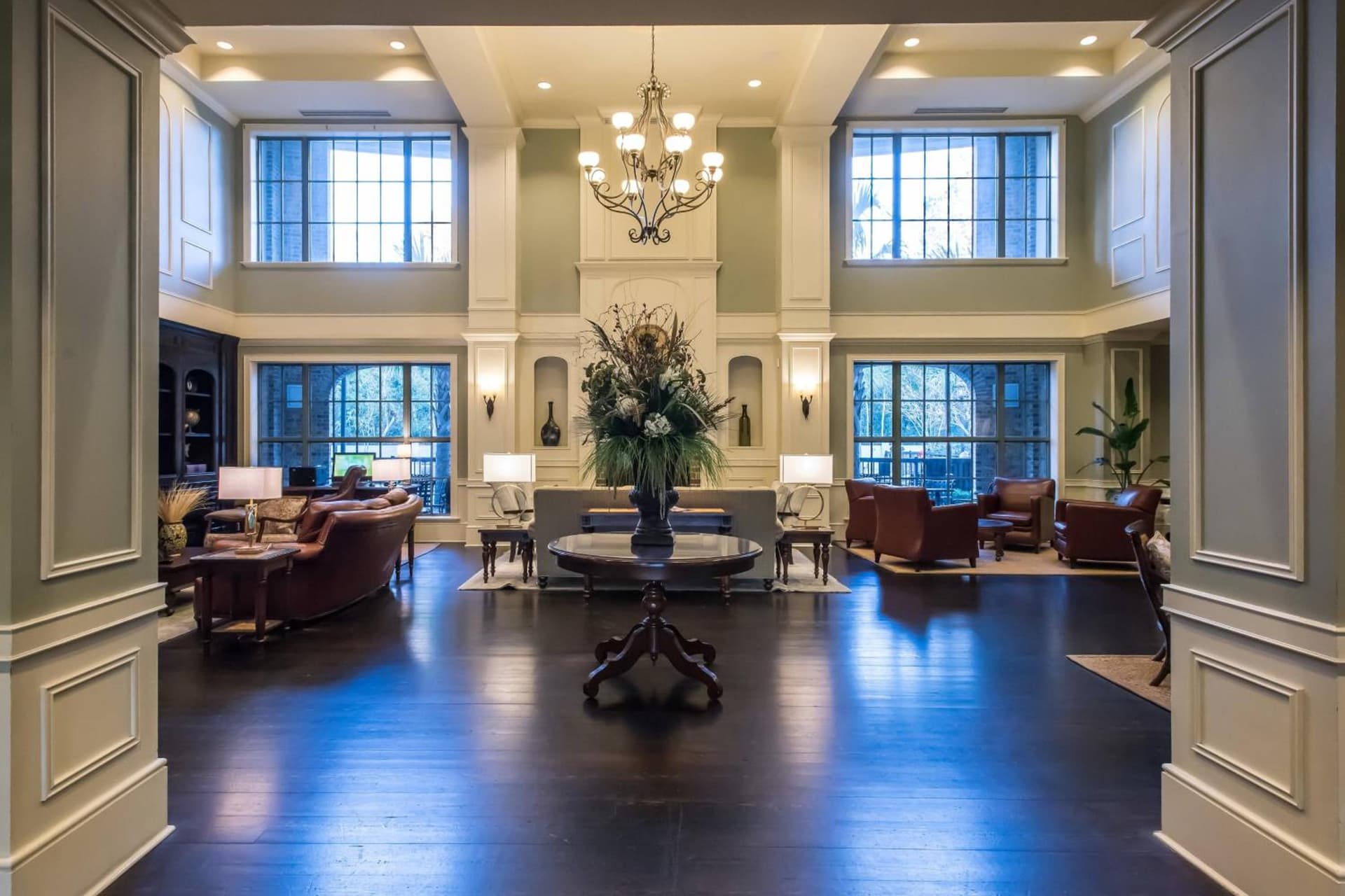 Courtyard Charleston Mount Pleasant interior in Charleston, SC — gallery photo 2