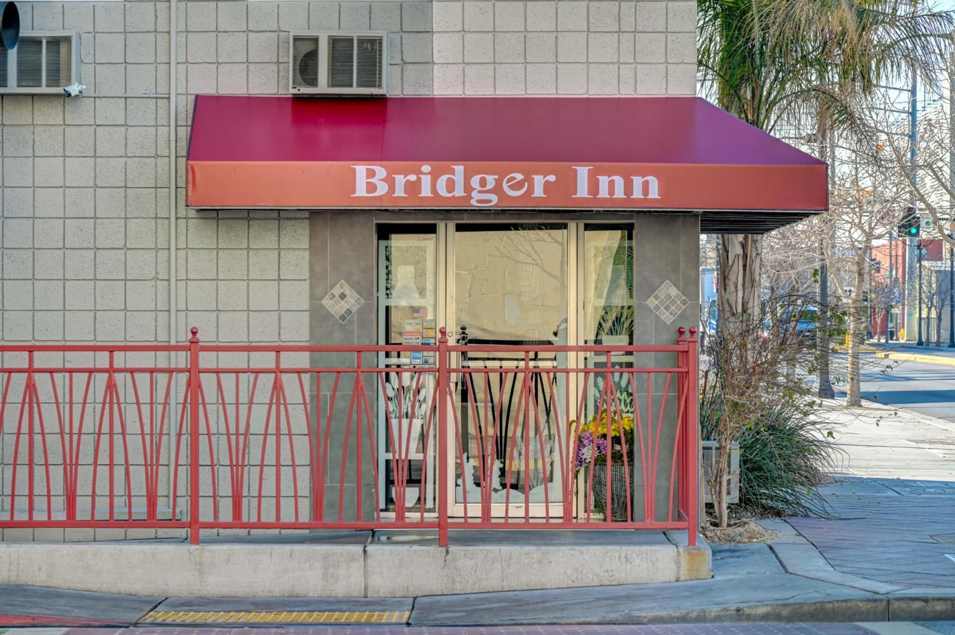 Bridger Inn Hotel Downtown featured exterior or lobby in Las Vegas, NV — similar hotel