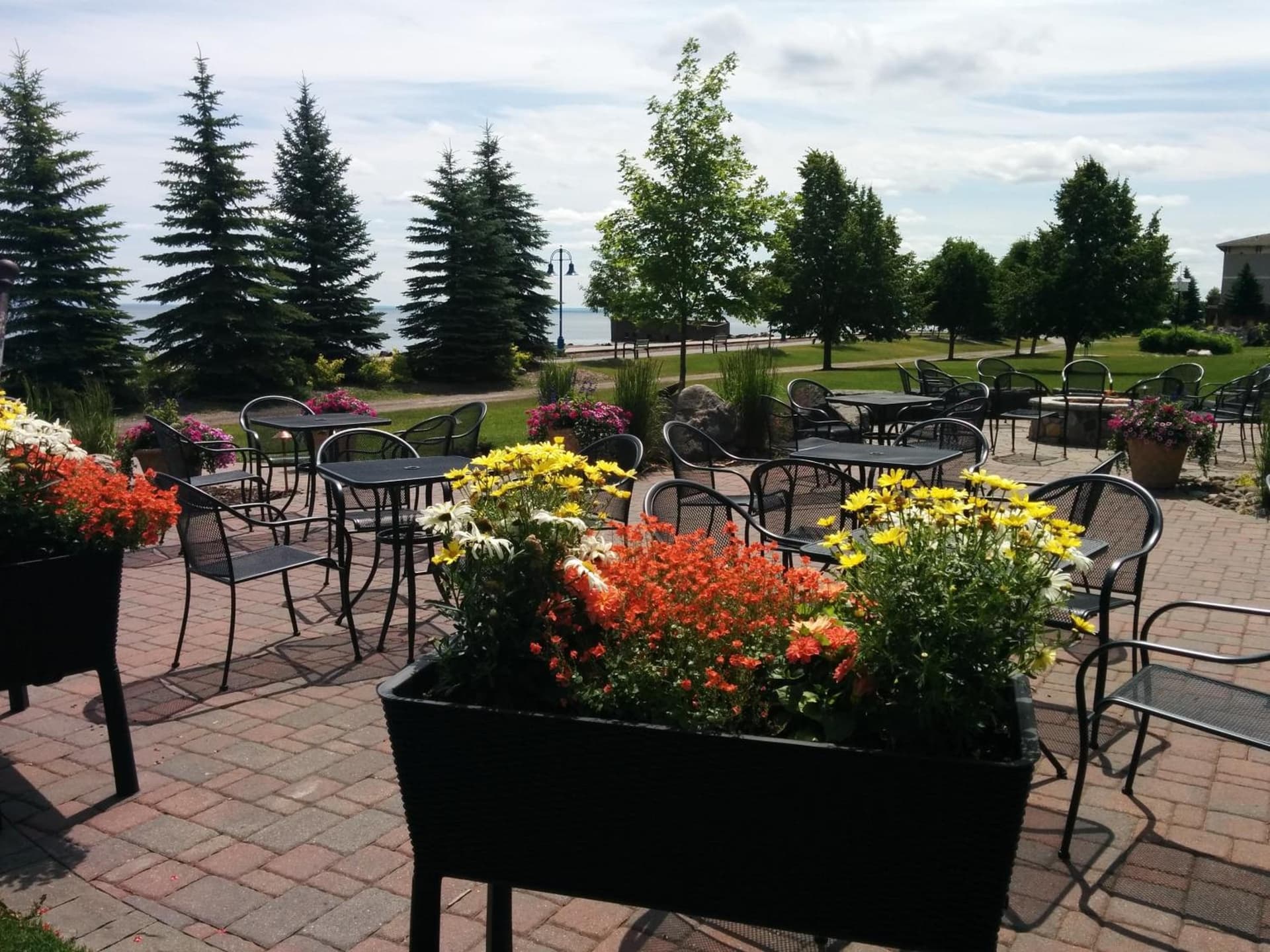 Canal Park Lodge gallery photo in Duluth, MN — image 34