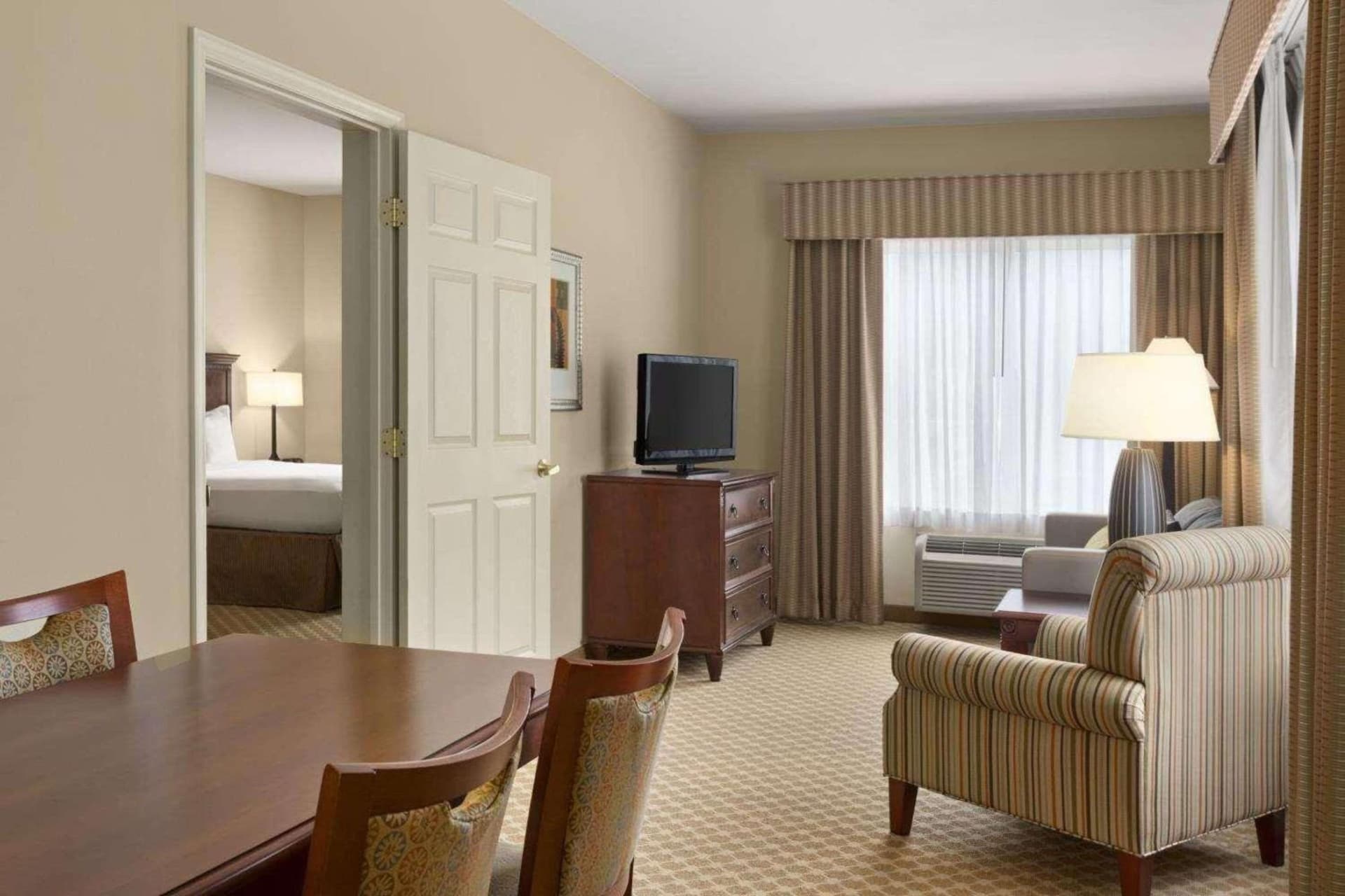 Country Inn & Suites by Radisson, Saraland, AL gallery photo in Saraland, AL — image 5