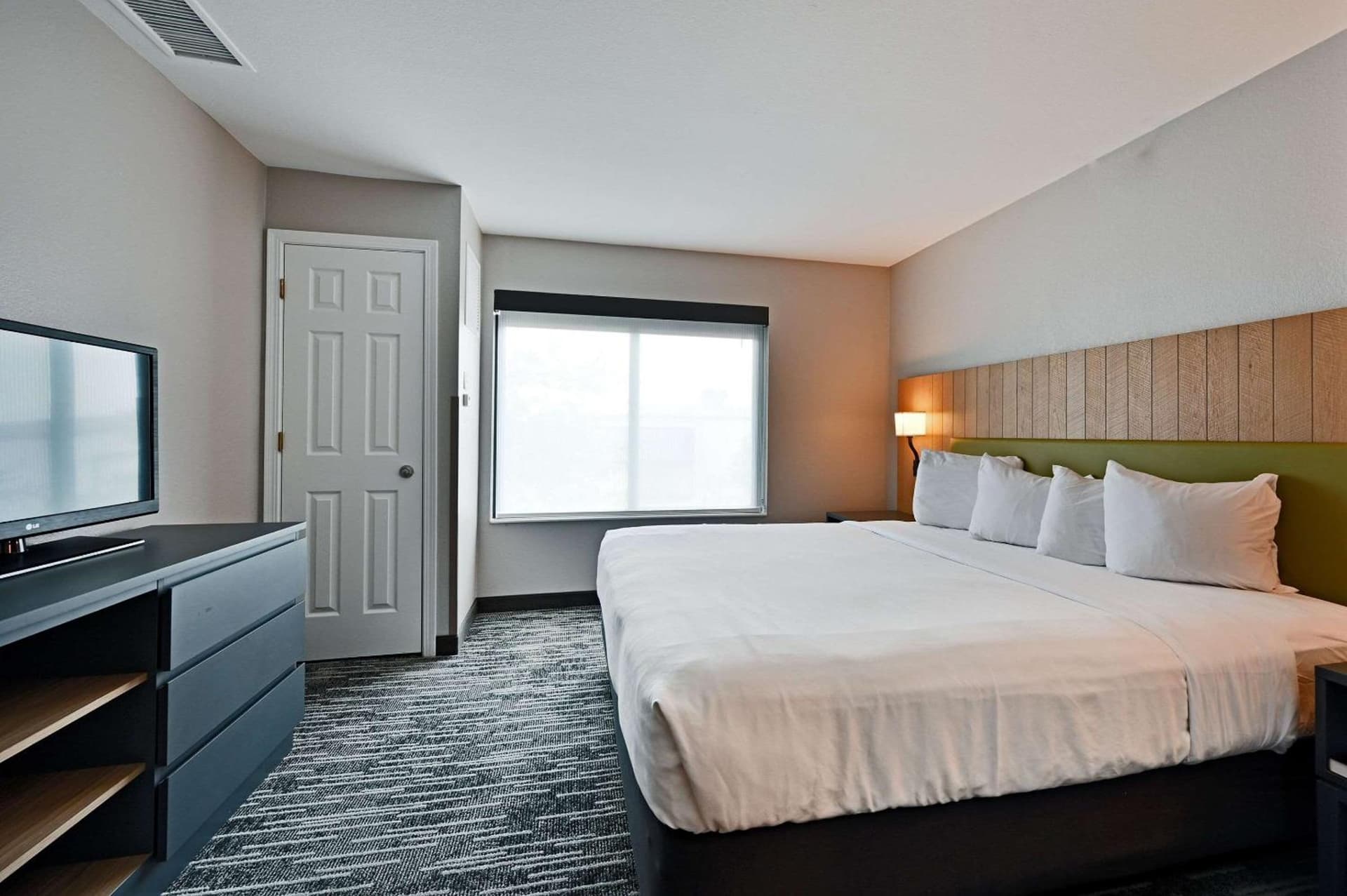 Country Inn & Suites by Radisson, Bloomington-Normal Airport, IL gallery photo in Bloomington, IL — image 32