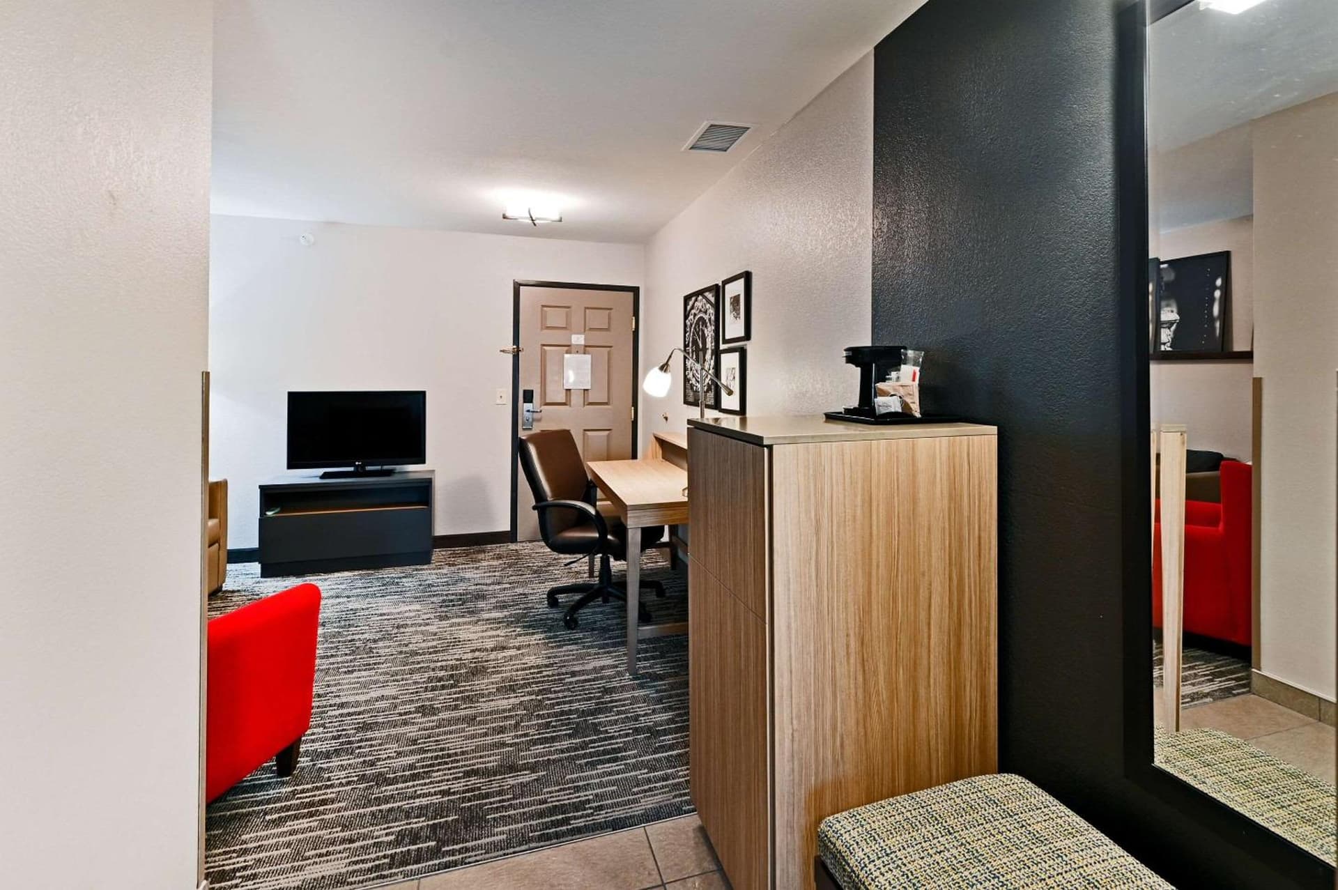 Country Inn & Suites by Radisson, Bloomington-Normal Airport, IL gallery photo in Bloomington, IL — image 28