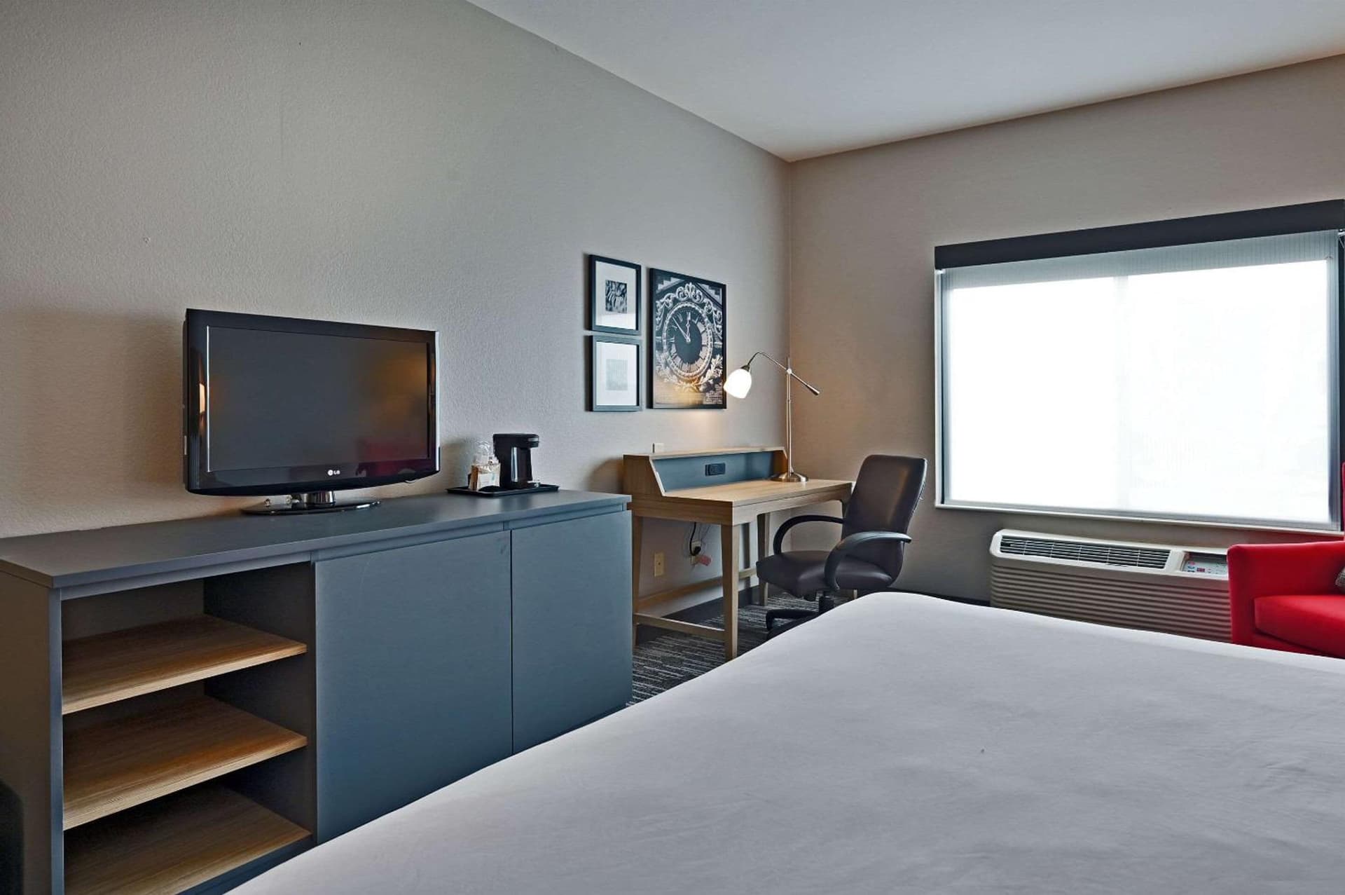 Country Inn & Suites by Radisson, Bloomington-Normal Airport, IL gallery photo in Bloomington, IL — image 31