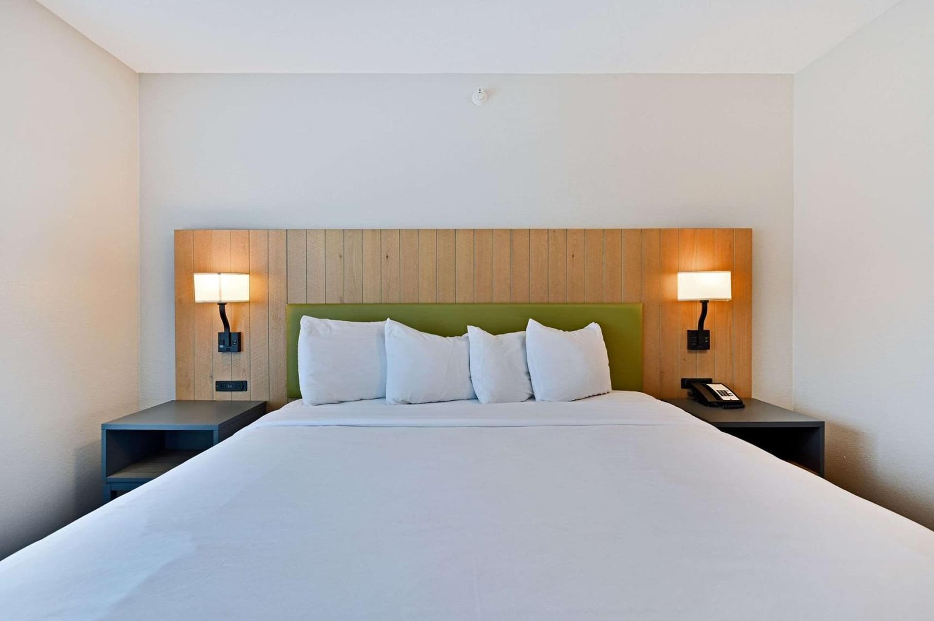 Country Inn & Suites by Radisson, Bloomington-Normal Airport, IL gallery photo in Bloomington, IL — image 16