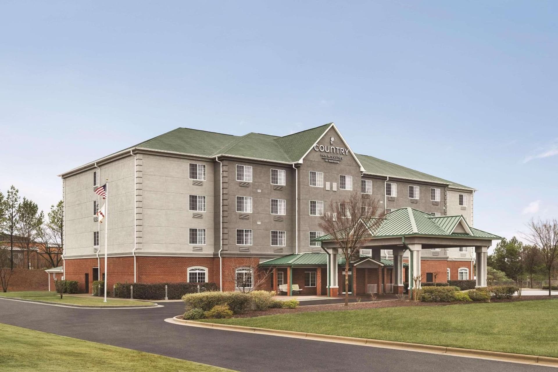 Spark by Hilton Homewood Birmingham exterior or lobby in Birmingham, AL — main listing photo