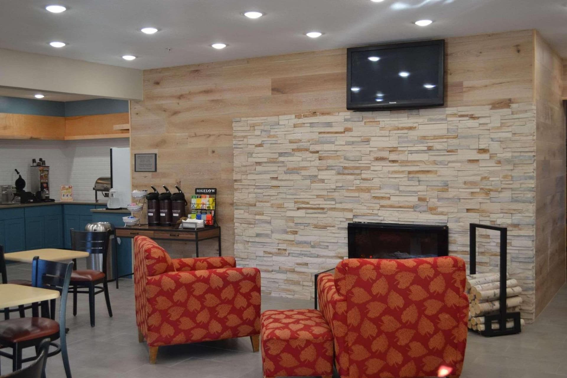 Country Inn & Suites by Radisson, Fairview Heights, IL gallery photo in Fairview Heights, IL — image 15