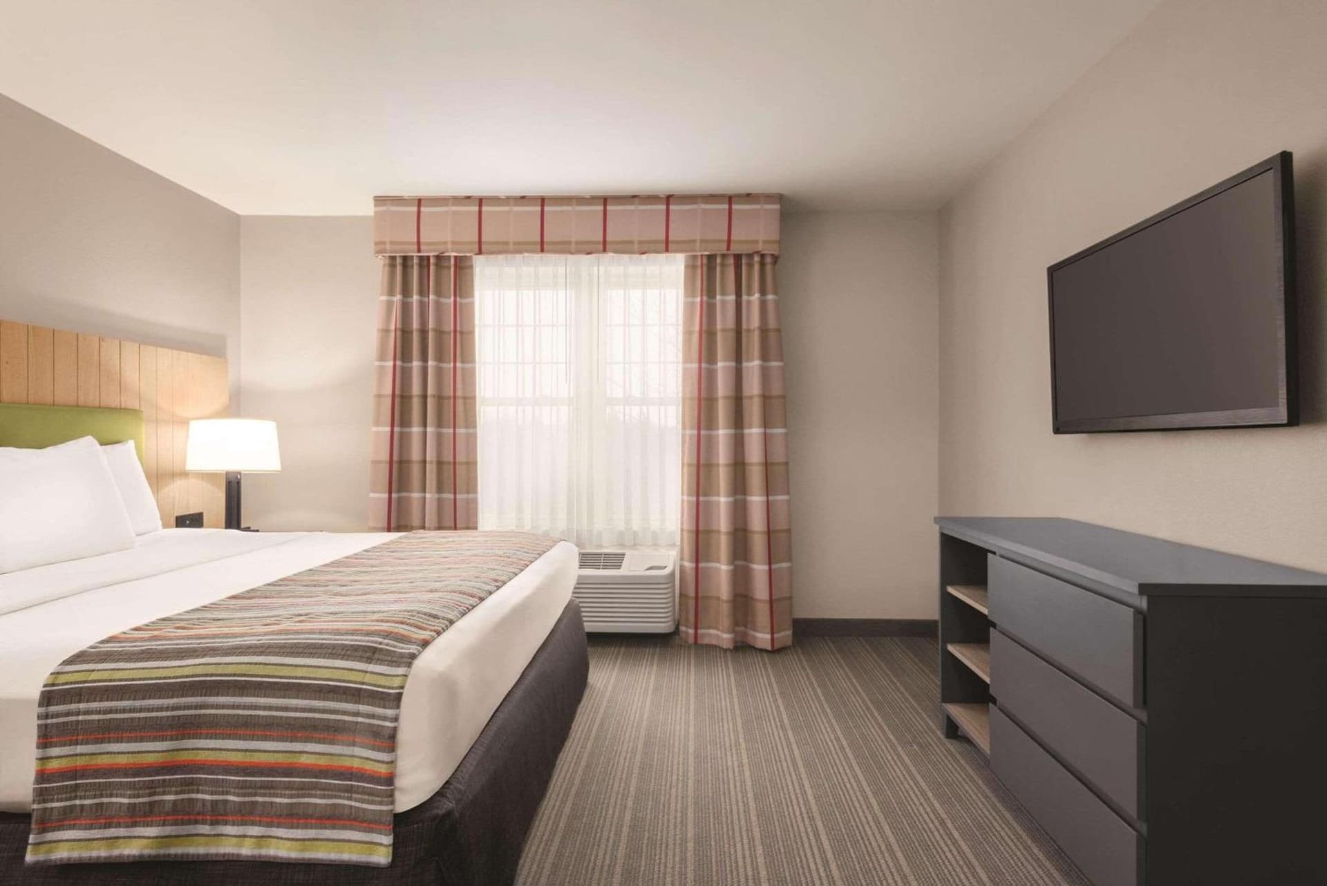 Country Inn & Suites by Radisson, Schaumburg, IL gallery photo in Schaumburg, IL — image 51