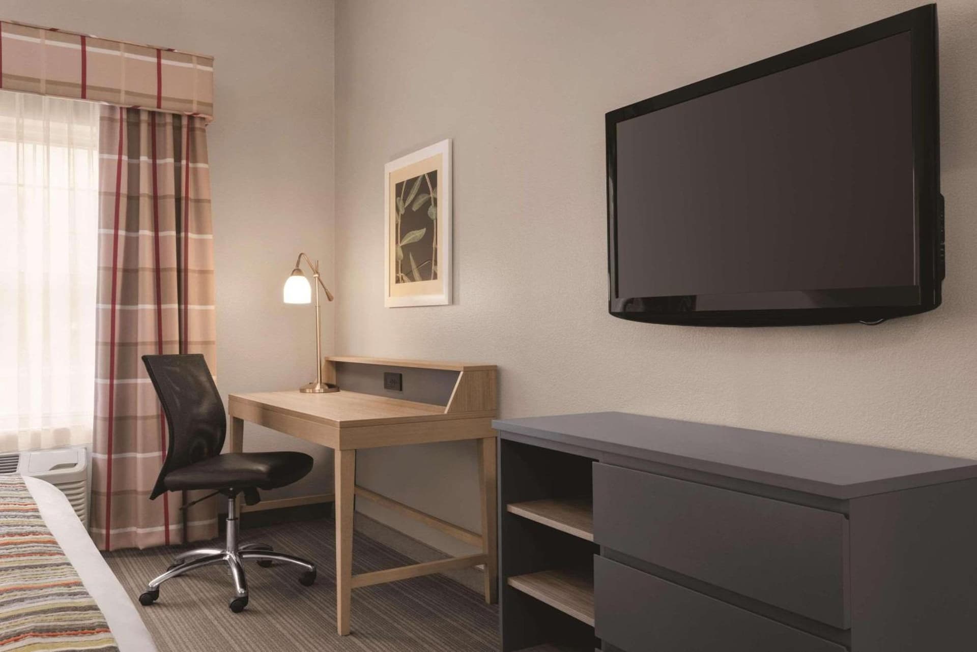 Country Inn & Suites by Radisson, Schaumburg, IL gallery photo in Schaumburg, IL — image 37