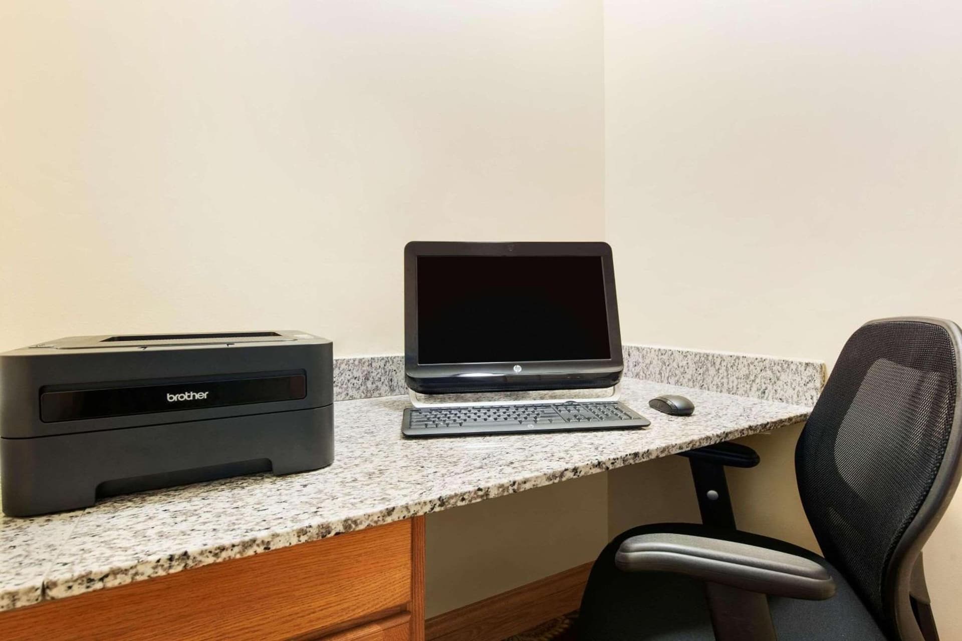 Country Inn & Suites by Radisson, Kalamazoo, MI property views in Kalamazoo, MI — gallery photo 3
