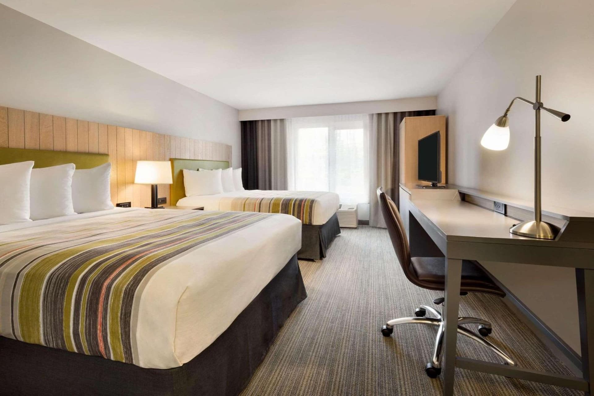 Country Inn & Suites by Radisson, Seattle-Tacoma International Airport, WA property views in SeaTac, WA — gallery photo 3