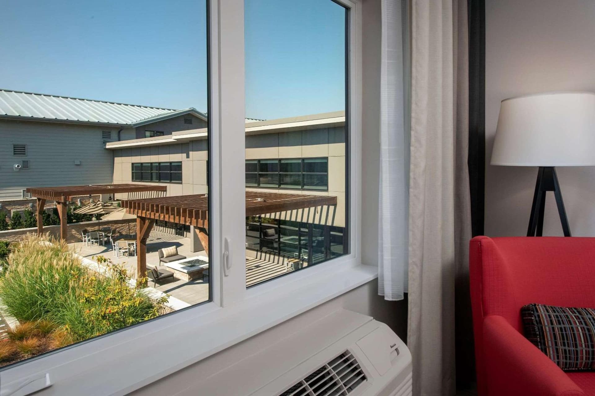 Country Inn & Suites by Radisson, Seattle-Tacoma International Airport, WA gallery photo in SeaTac, WA — image 64