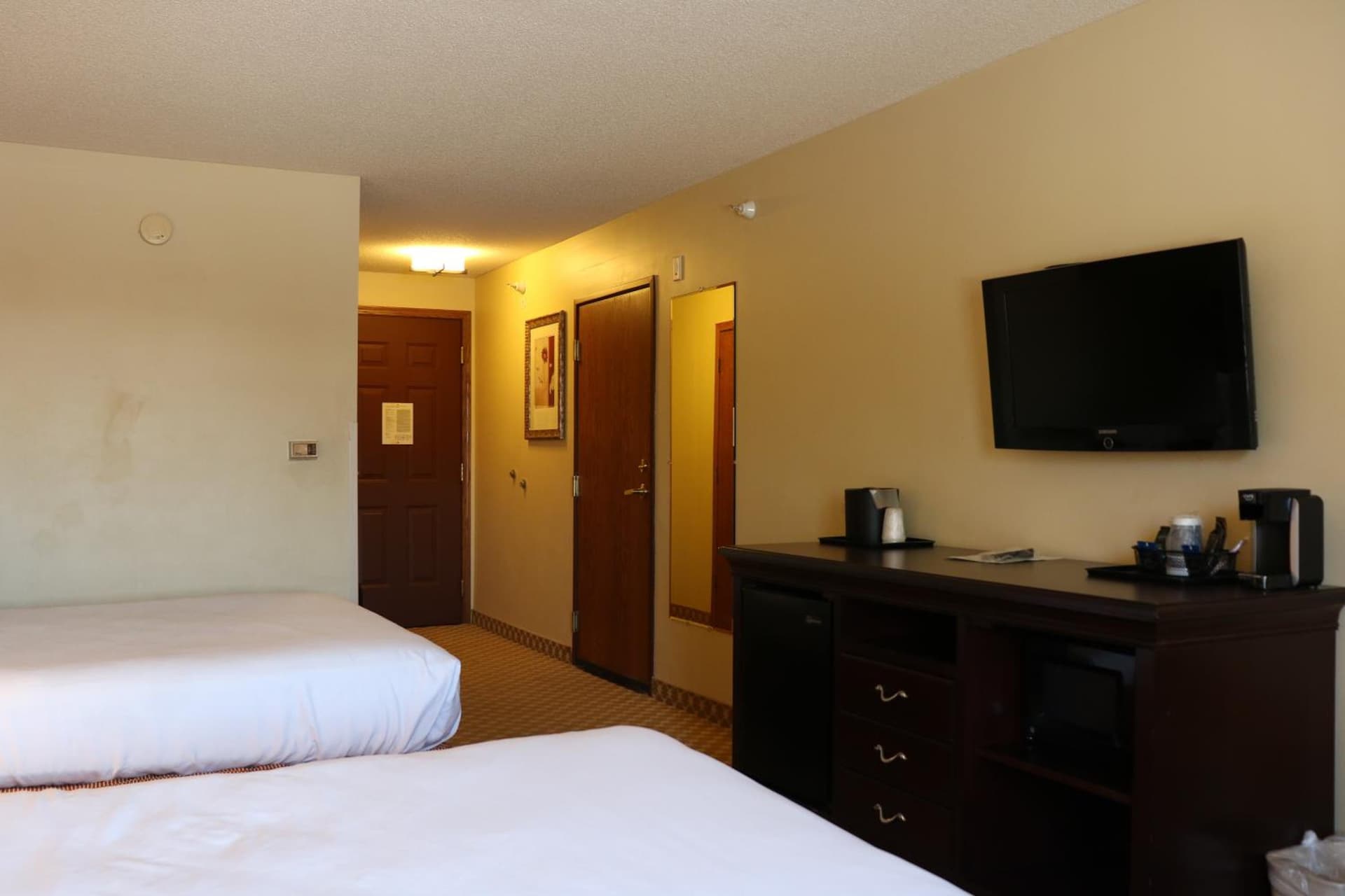 Country Inn & Suites by Radisson, Lincoln North Hotel and Conference Center, NE property views in Lincoln, NE — gallery photo 3