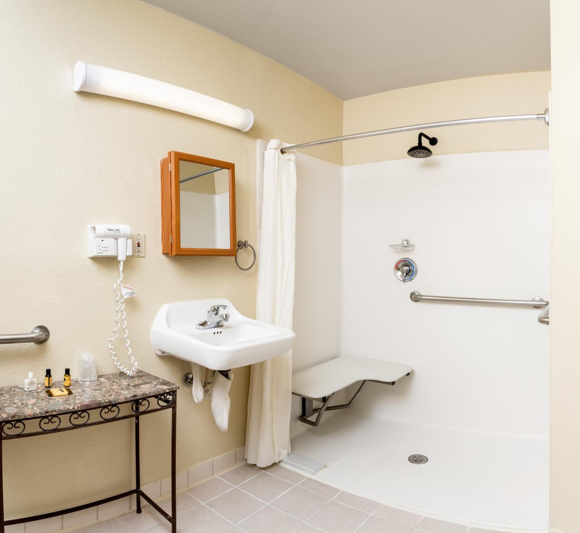 MCM Elegante Suites gallery photo in Colorado Springs, CO — image 8