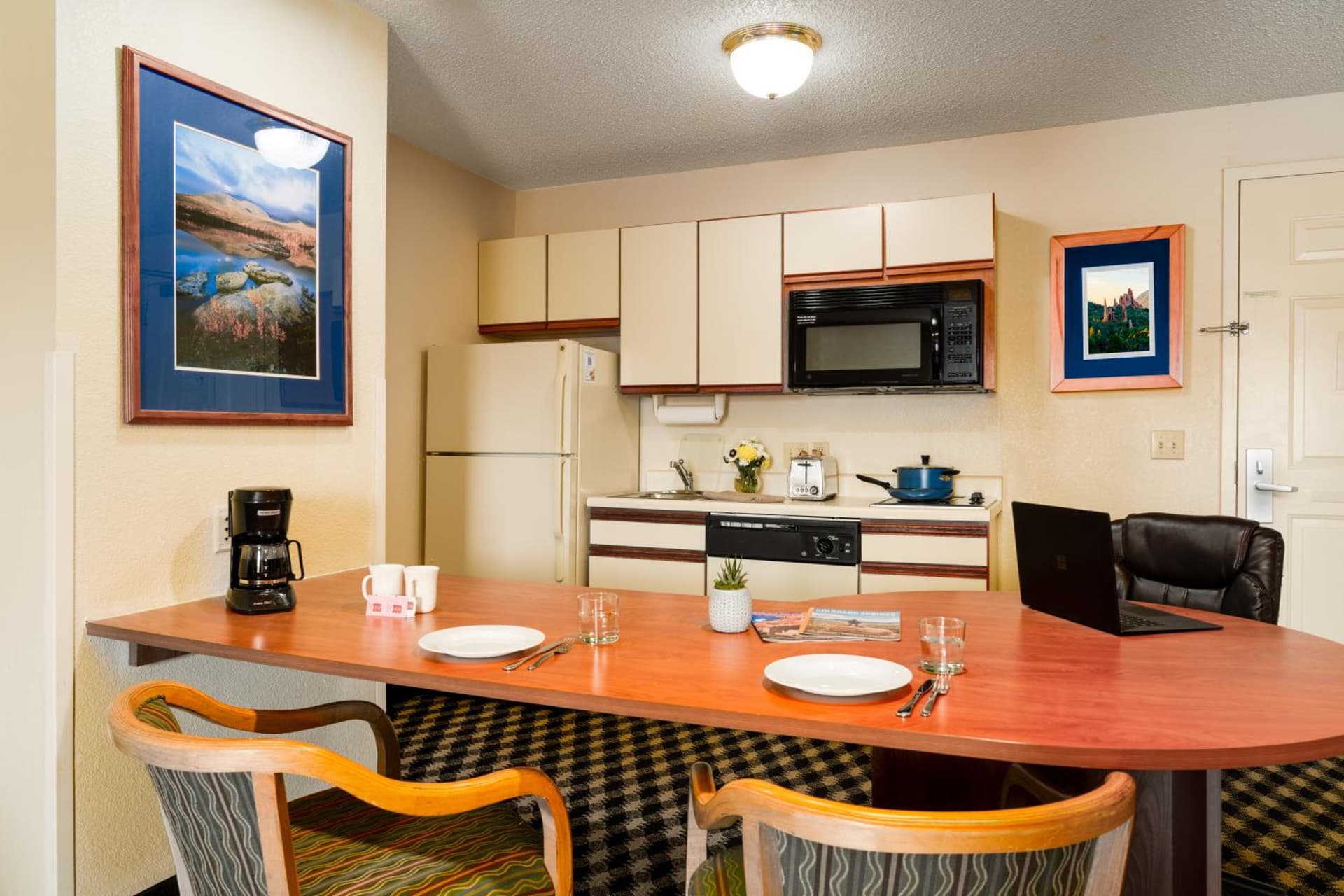MCM Elegante Suites gallery photo in Colorado Springs, CO — image 19