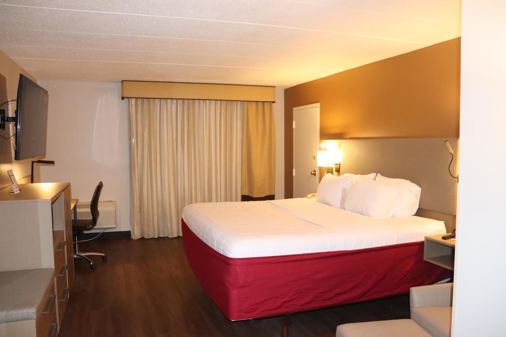 Clarion Hotel & Conference Center Lansing West gallery photo in Lansing, MI — image 9