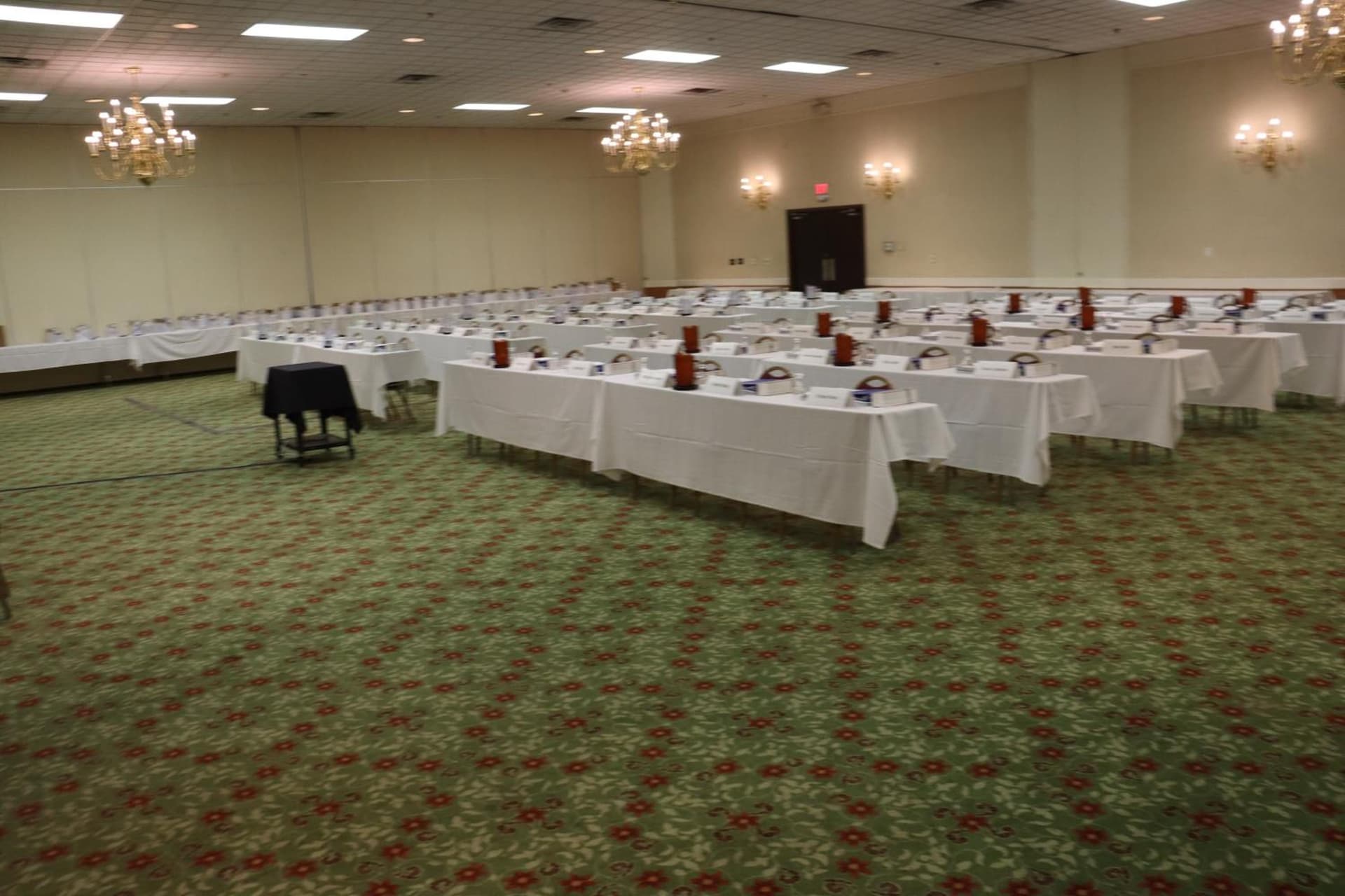 Clarion Hotel & Conference Center Lansing West gallery photo in Lansing, MI — image 14