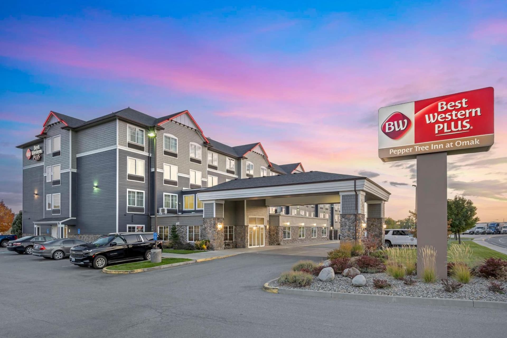 Best Western PLUS Peppertree Inn at Omak featured exterior or lobby in Omak, WA — similar hotel