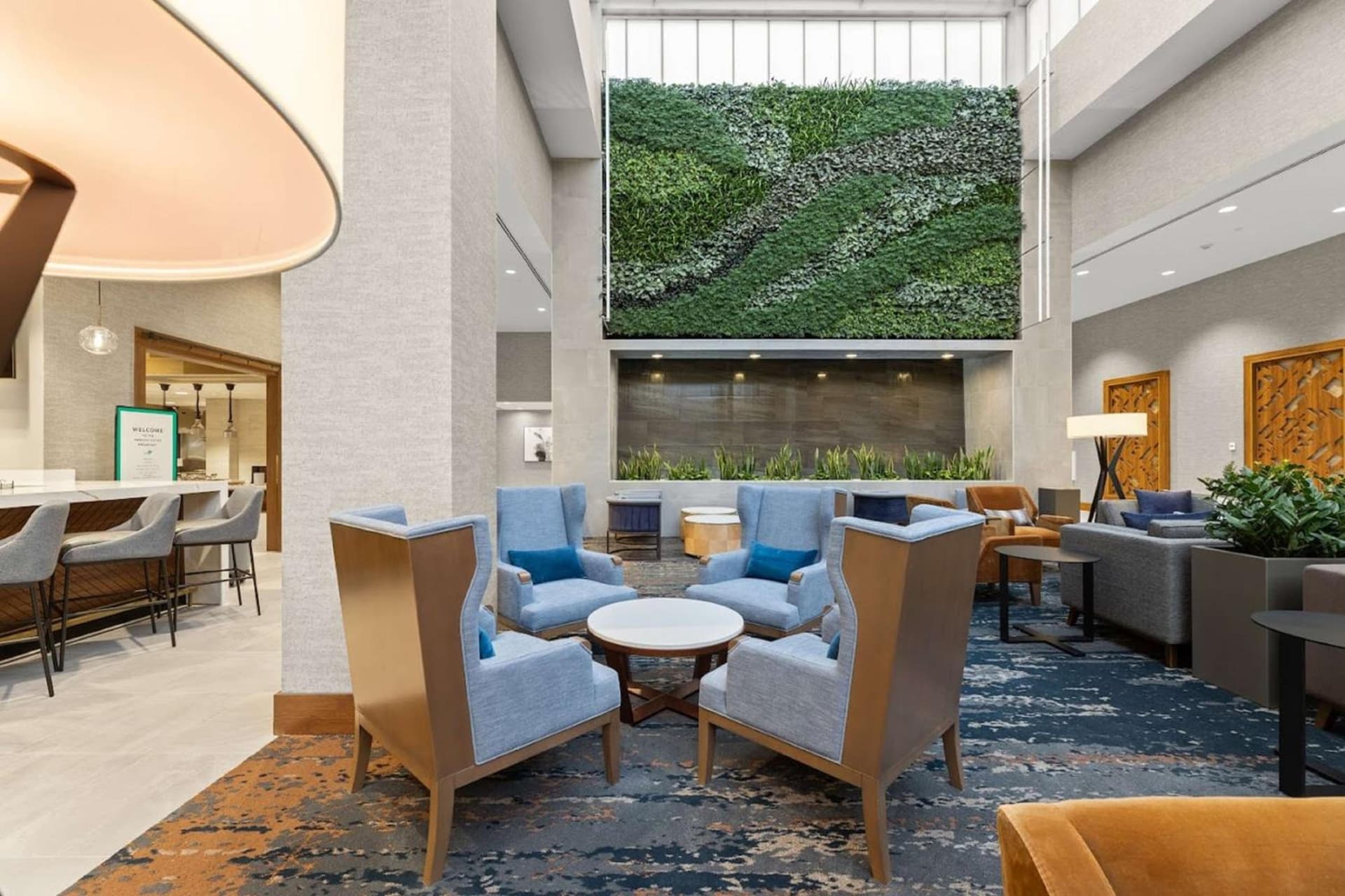Embassy Suites By Hilton Irving Las Colinas gallery photo in Irving, TX — image 18