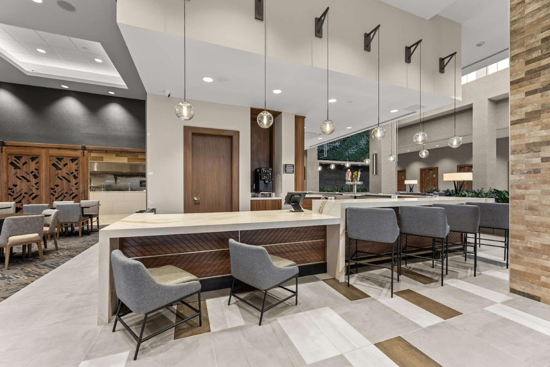 Embassy Suites By Hilton Irving Las Colinas gallery photo in Irving, TX — image 15
