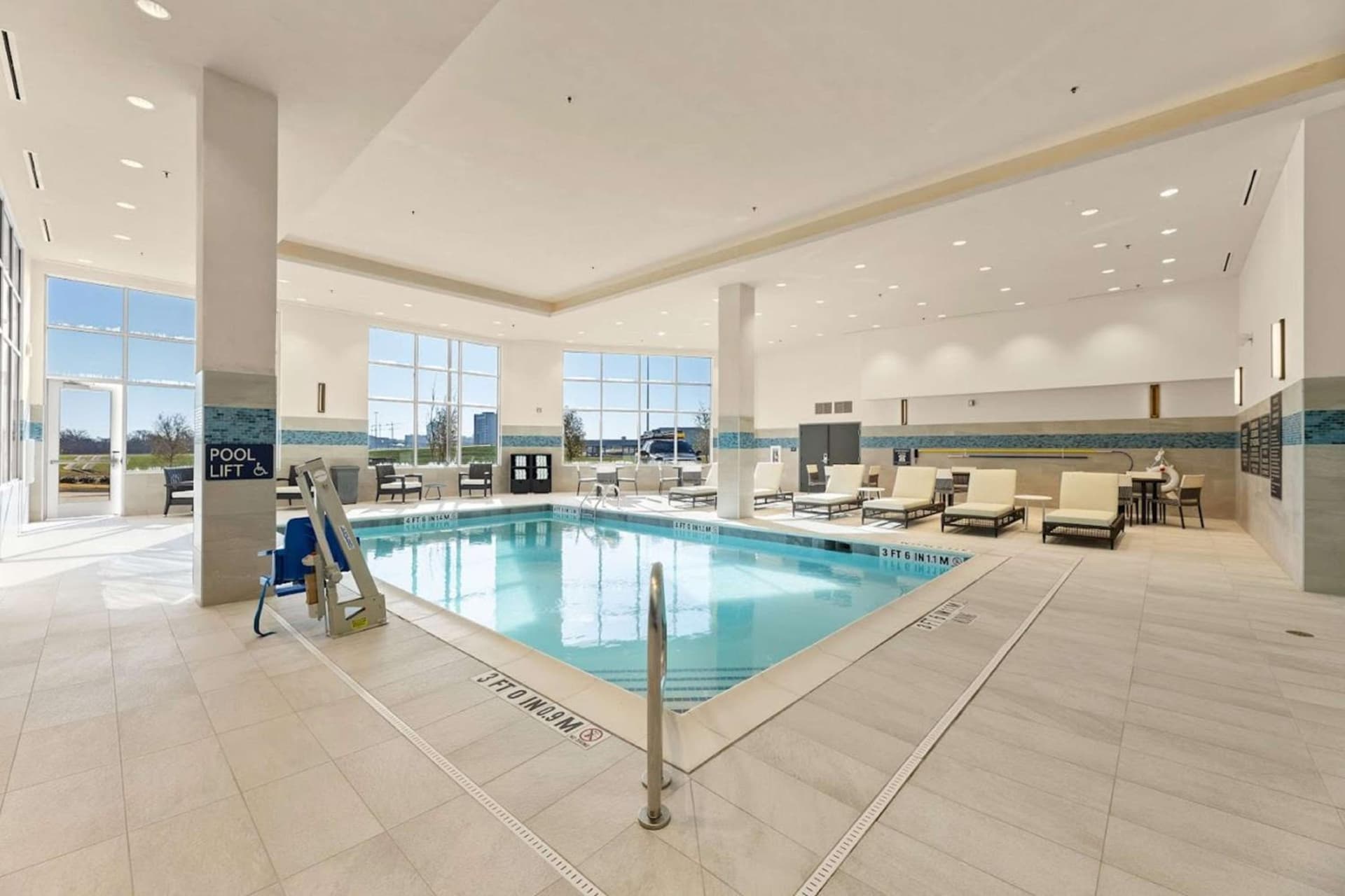 Embassy Suites By Hilton Irving Las Colinas gallery photo in Irving, TX — image 16