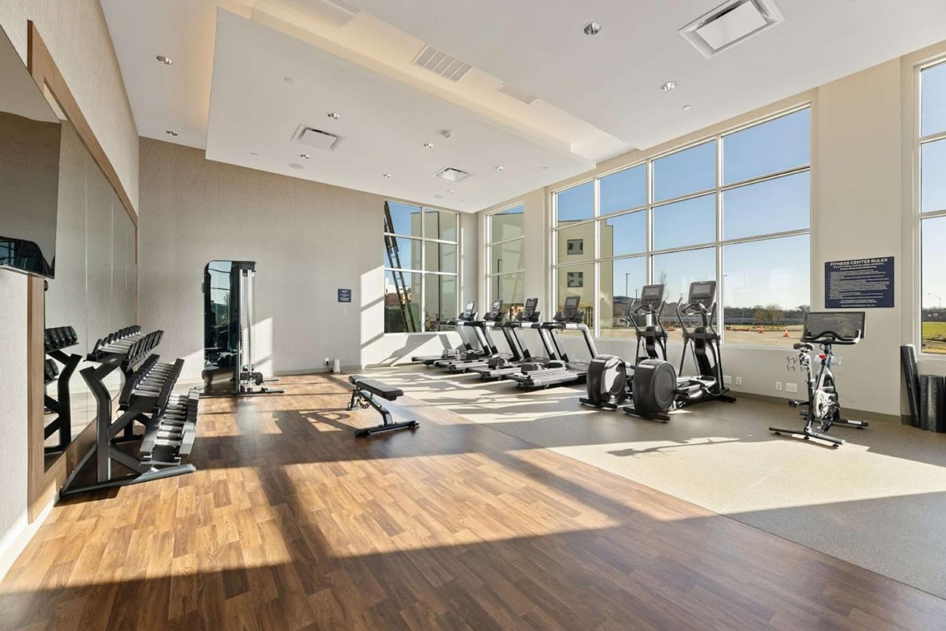 Embassy Suites By Hilton Irving Las Colinas gallery photo in Irving, TX — image 19