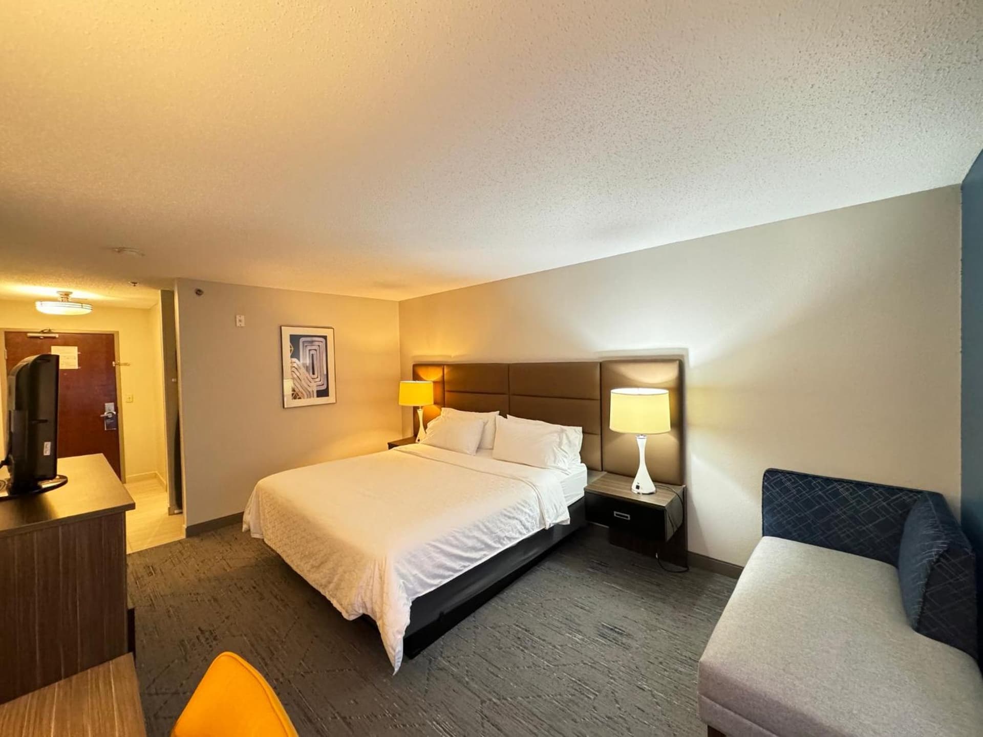 Holiday Inn Express Hotel & Suites St. Paul - Woodbury by IHG gallery photo in Woodbury, MN — image 19