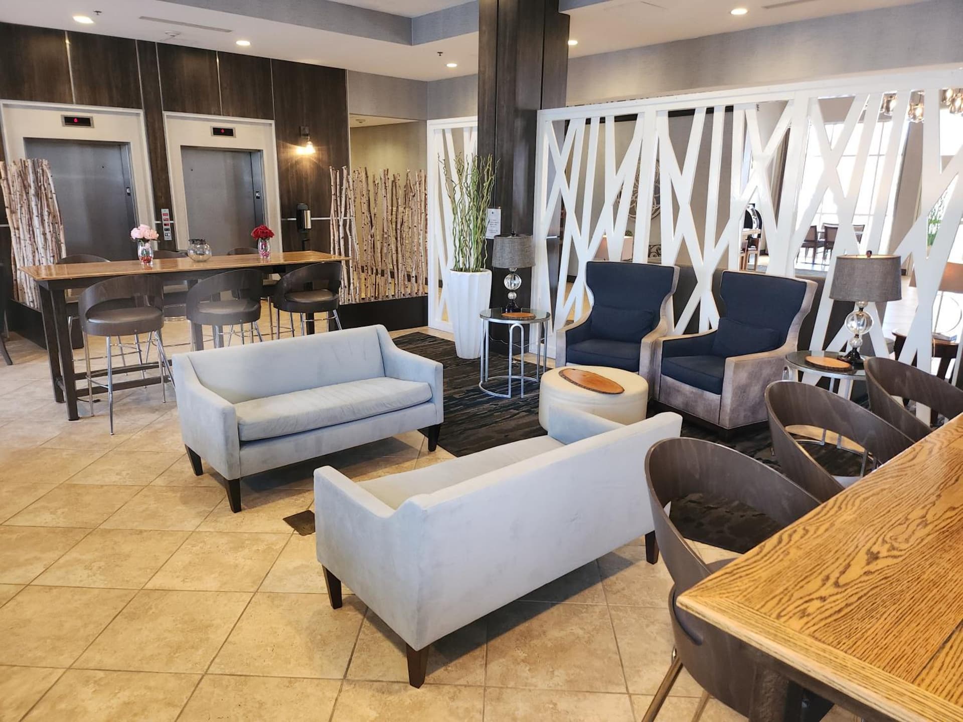 DoubleTree by Hilton North Charleston - Convention Center gallery photo in Charleston, SC — image 25