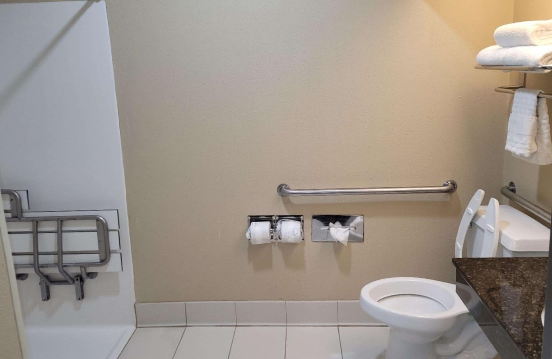 Mishawaka Inn gallery photo in South Bend, IN — image 13
